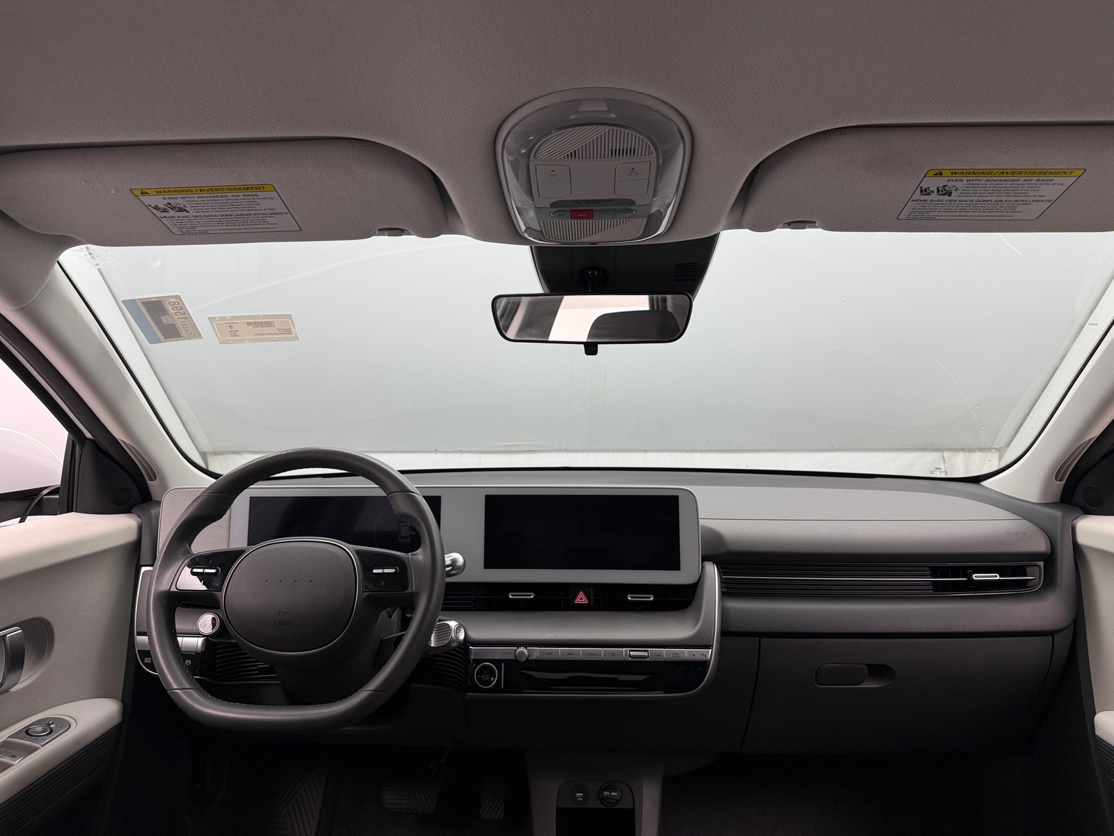 Thumbnail: 2023 Hyundai Ioniq 5 - 3