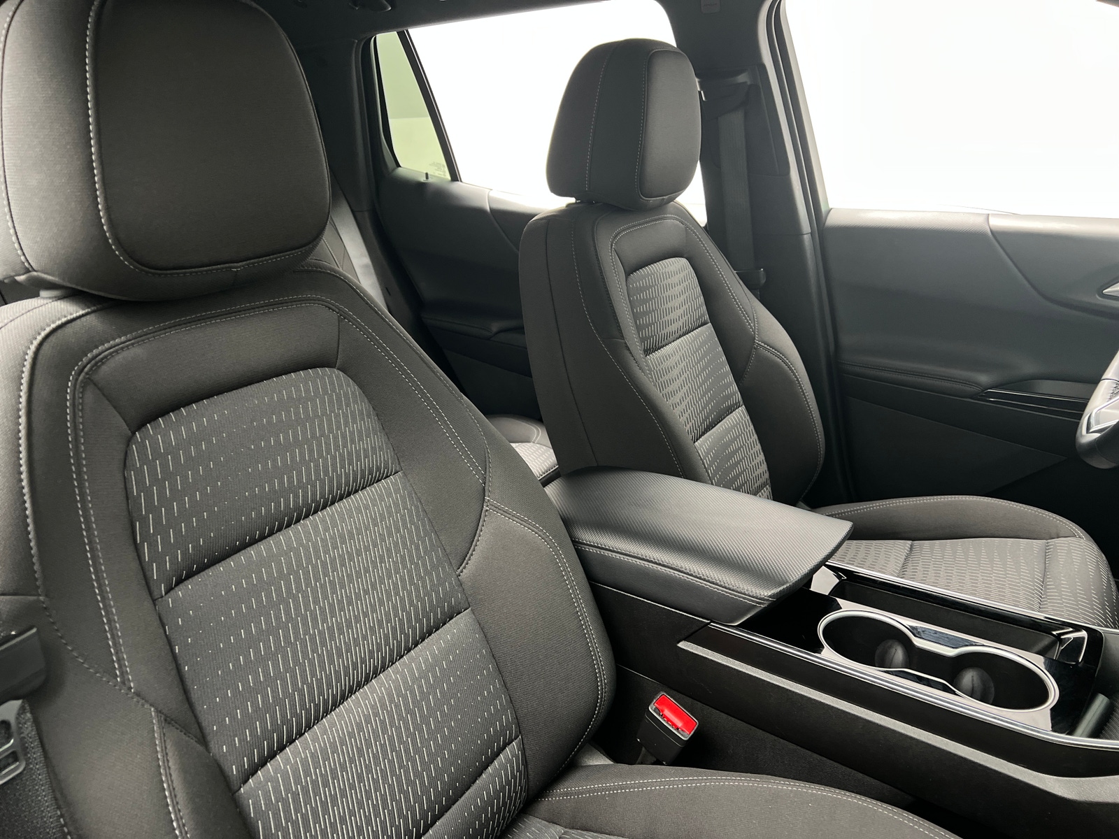 Thumbnail: 2025 Chevrolet Equinox - 2