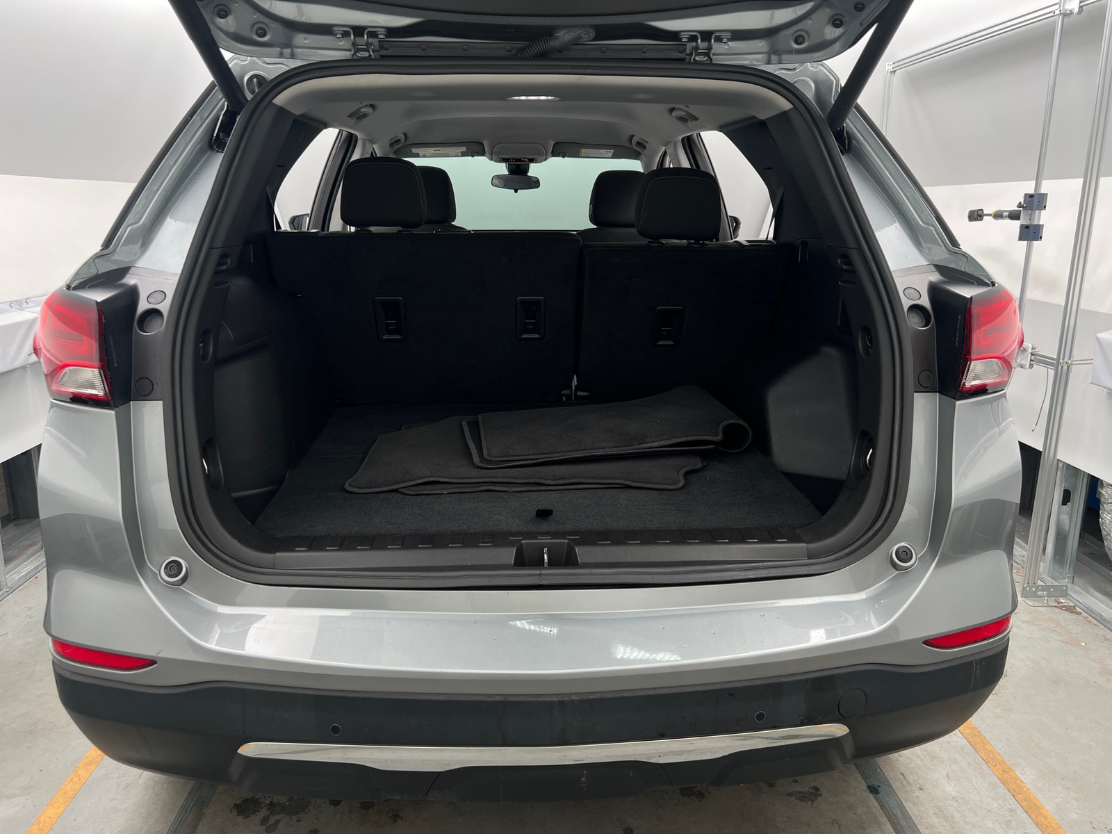 Thumbnail: 2024 Chevrolet Equinox - 7