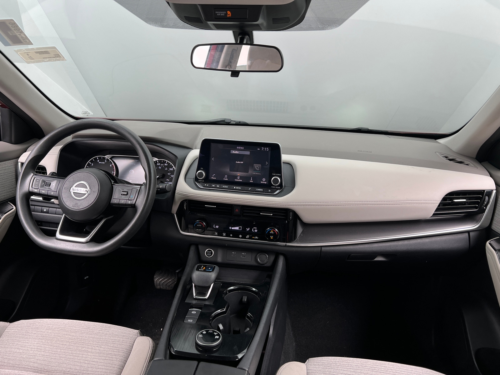 Thumbnail: 2021 Nissan Rogue - 3