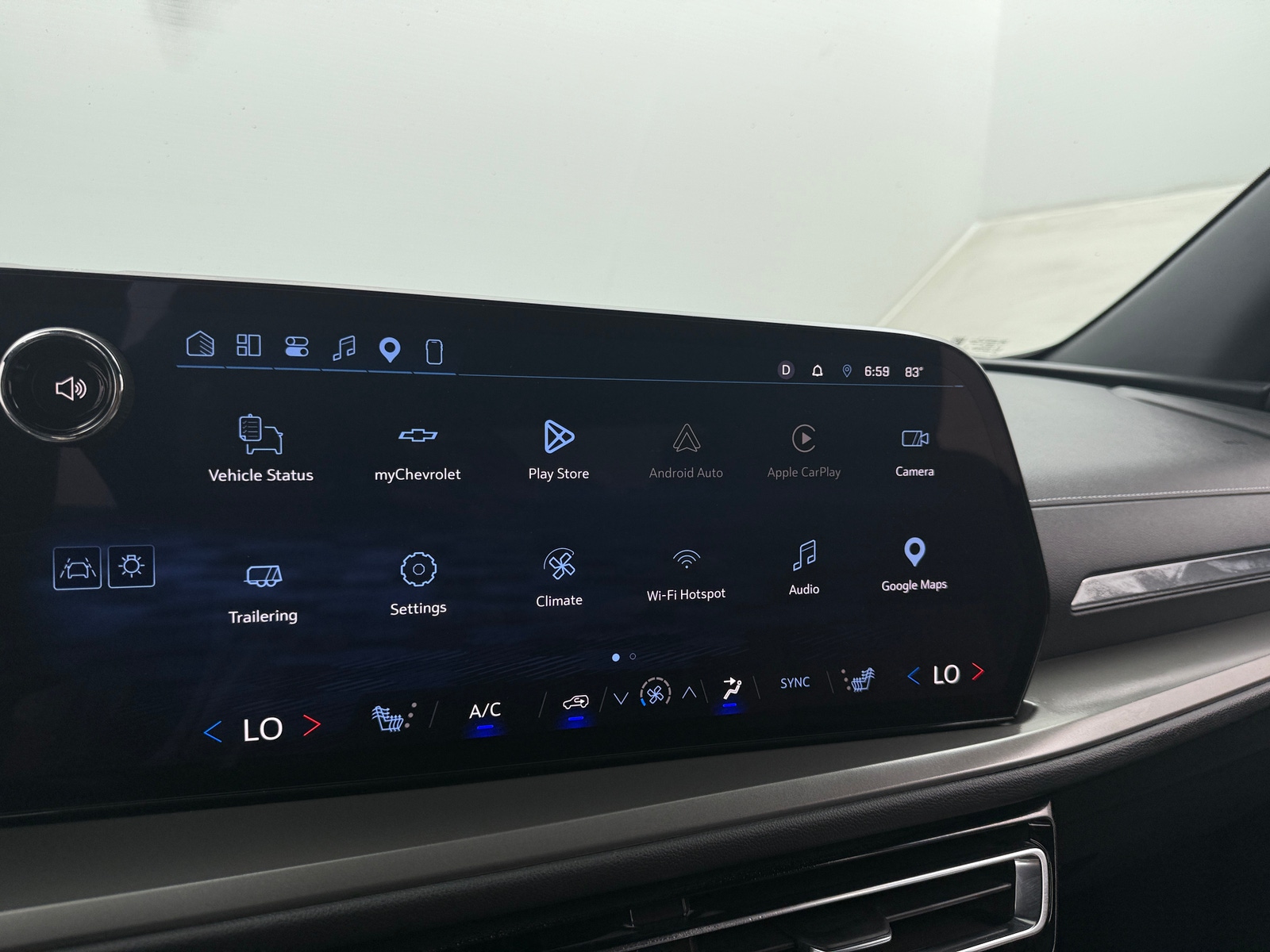Thumbnail: 2026 Chevrolet Traverse - 4