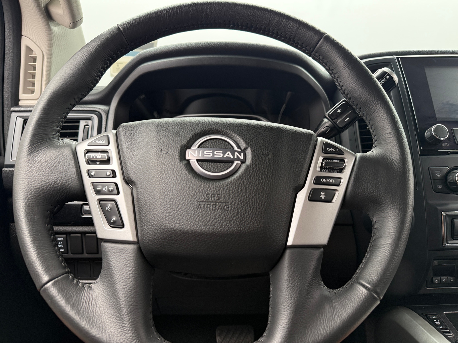 Thumbnail: 2024 Nissan Titan - 5