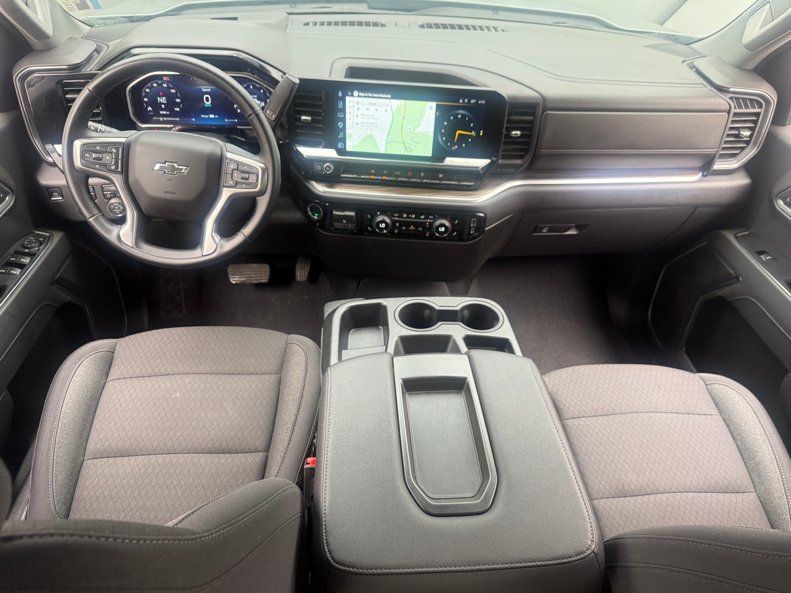Thumbnail: 2026 Chevrolet Silverado 1500 - 3