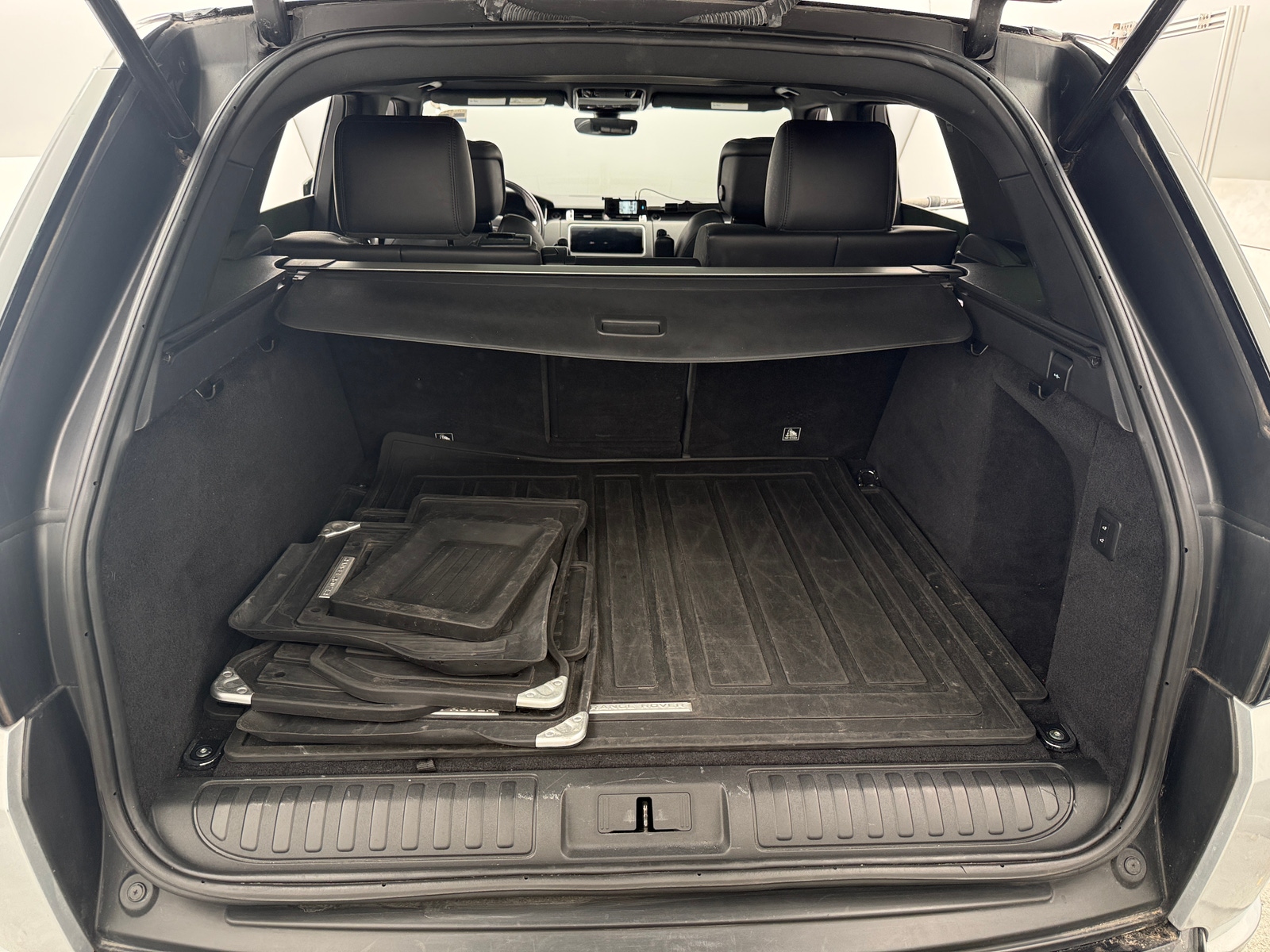 Thumbnail: 2019 Land Rover Range Rover Sport - 7