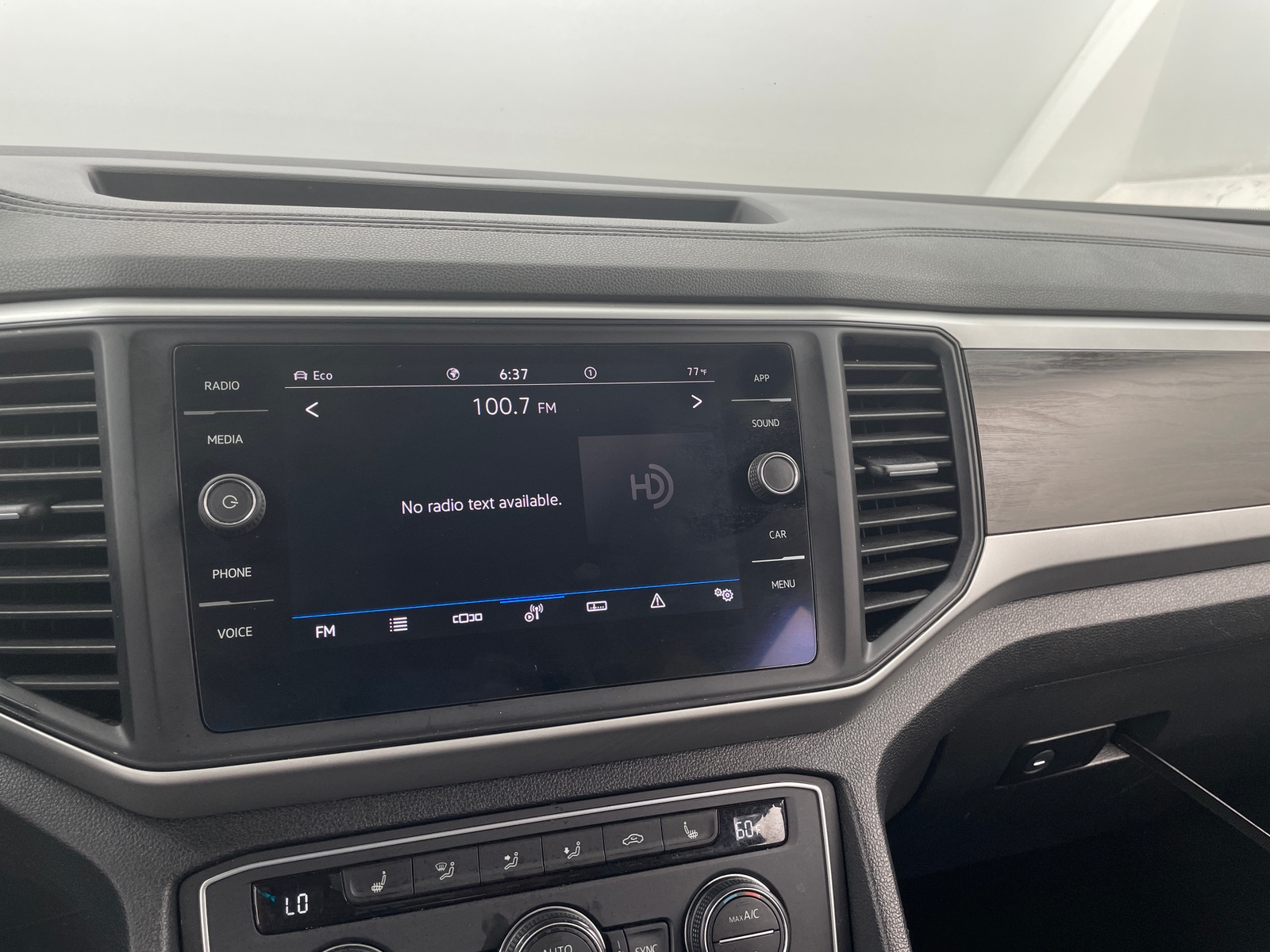 Thumbnail: 2021 Volkswagen Atlas - 3
