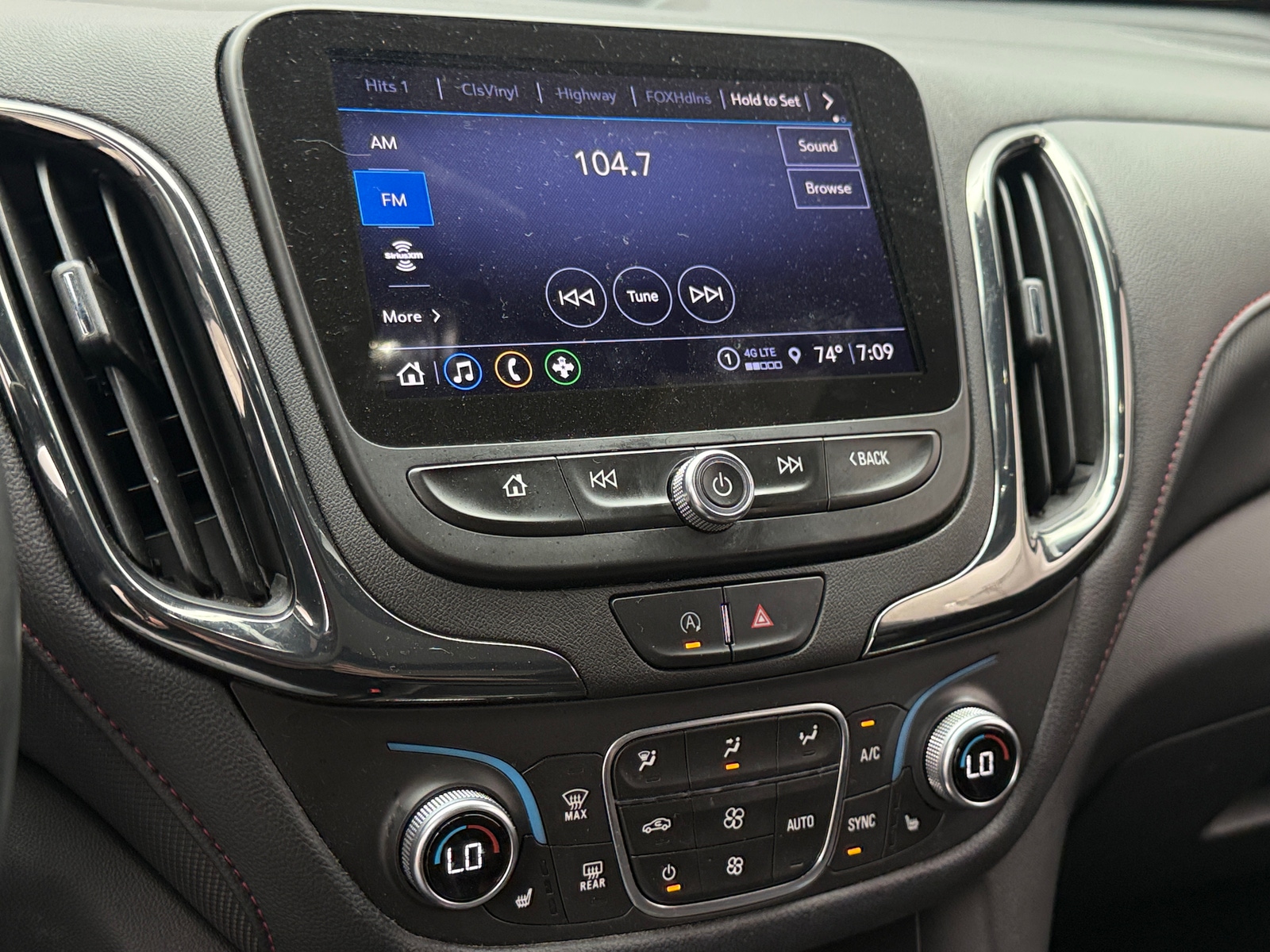 Thumbnail: 2023 Chevrolet Equinox - 4