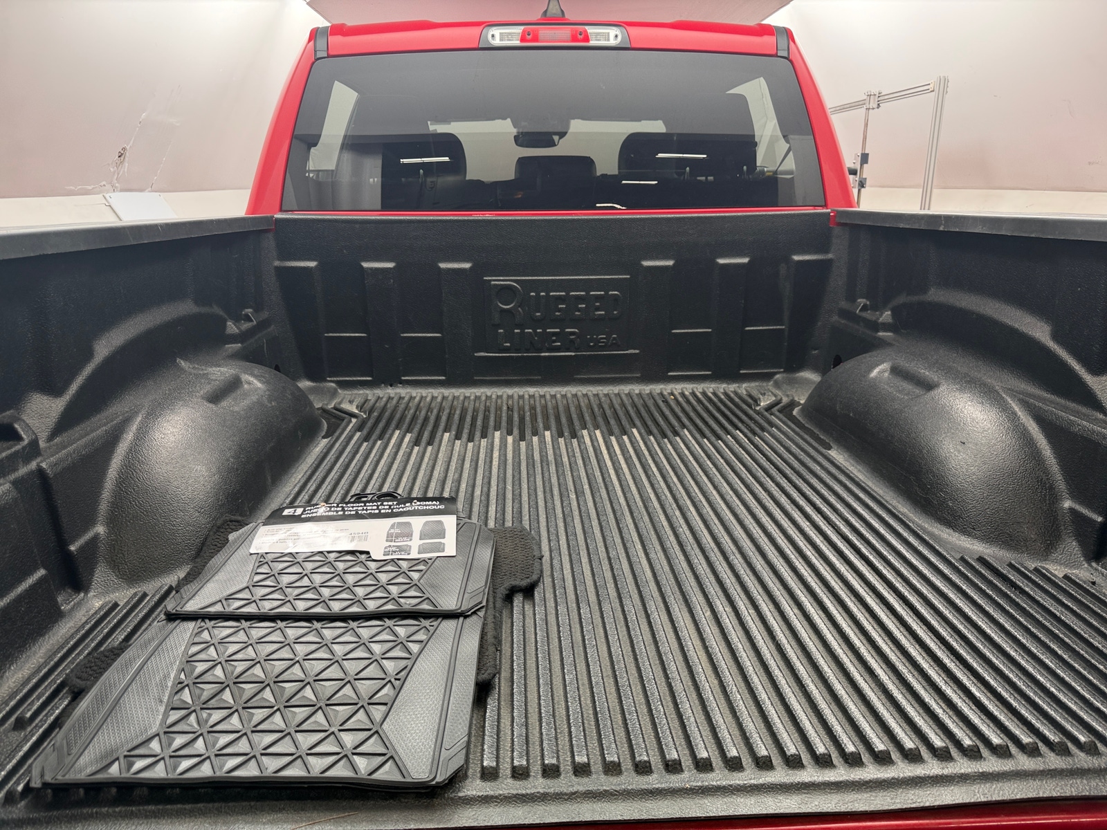Thumbnail: 2024 RAM 1500 - 6