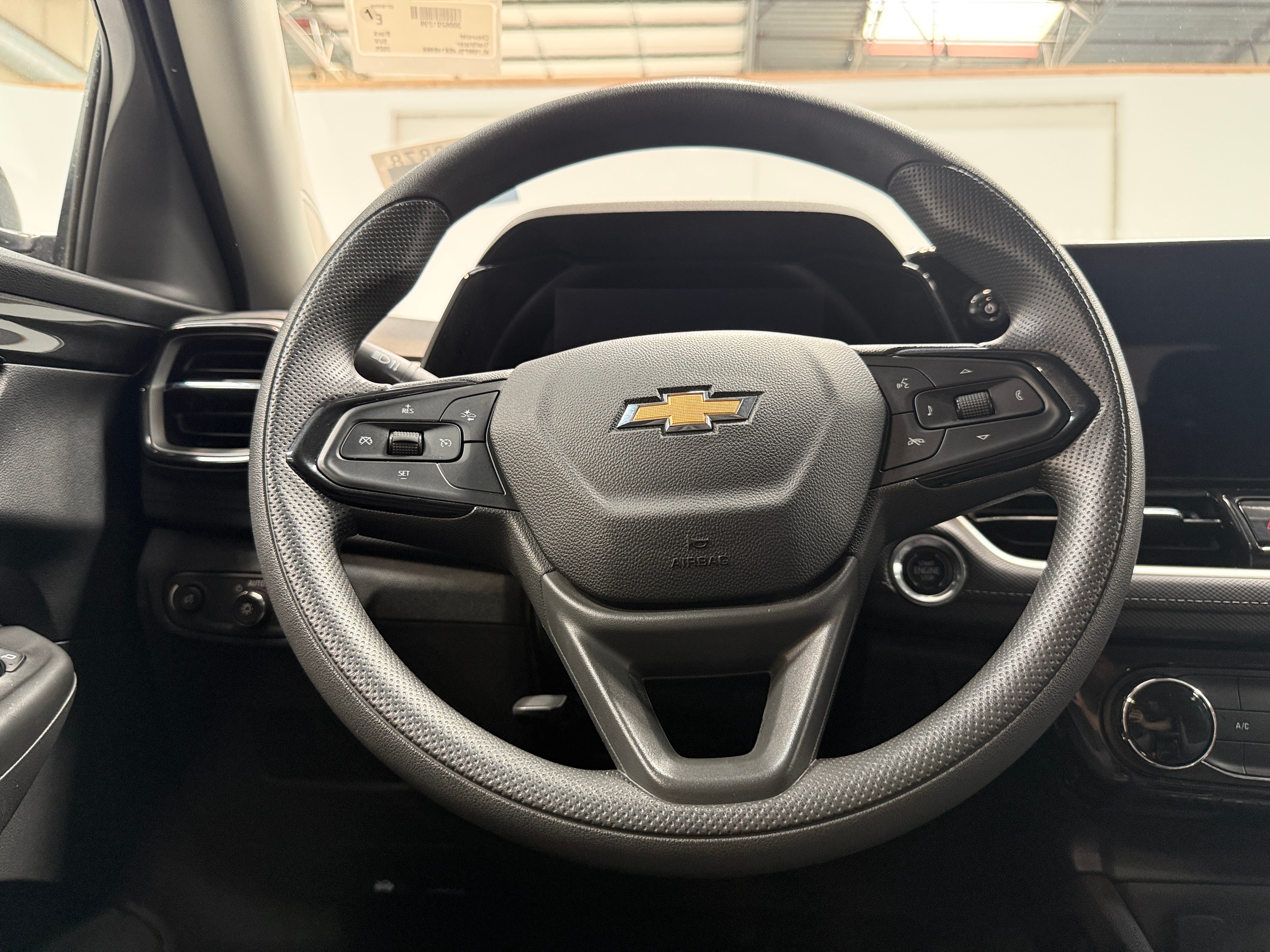 2025 Chevrolet Trailblazer LT - Photo 6