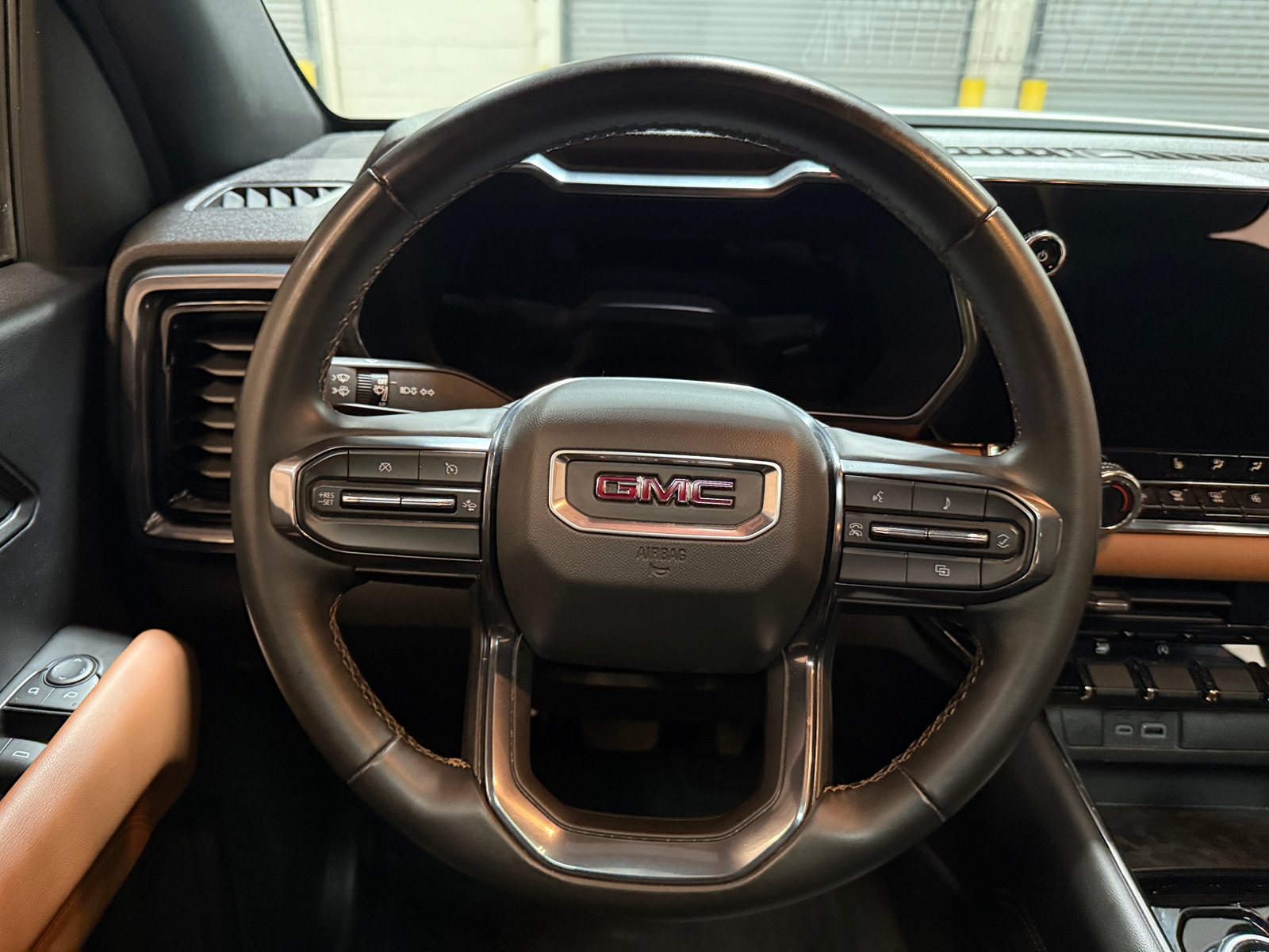 Thumbnail: 2023 GMC Canyon - 5