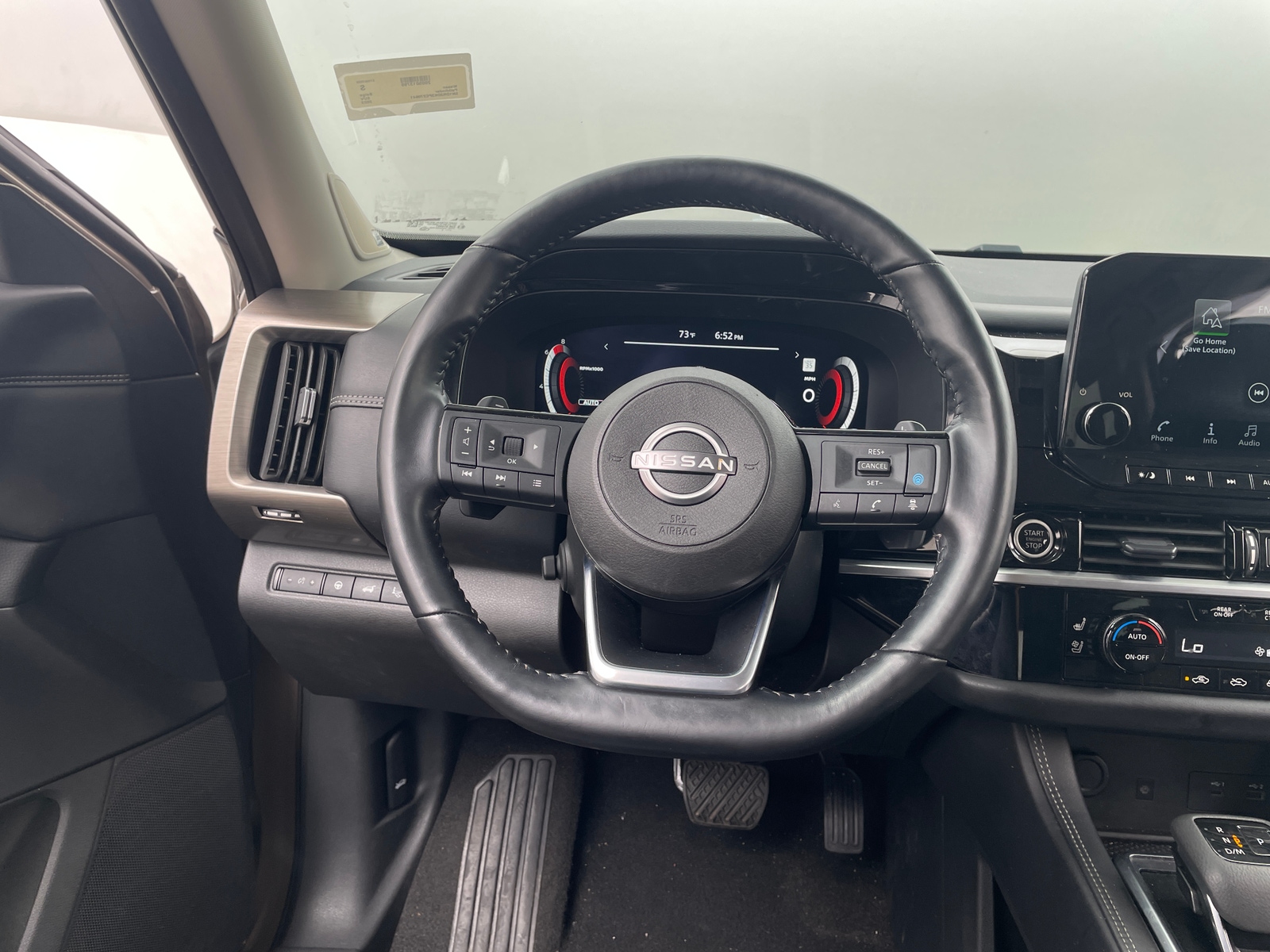 Thumbnail: 2023 Nissan Pathfinder - 4