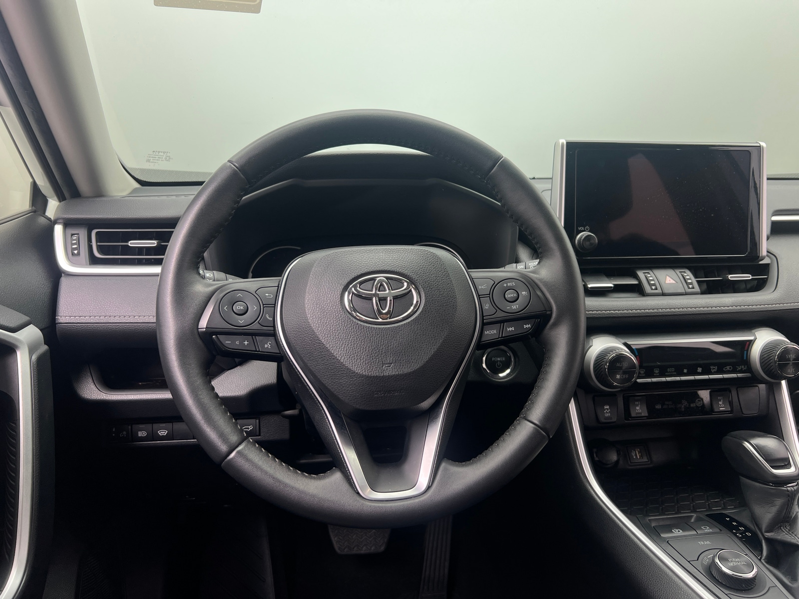 Thumbnail: 2023 Toyota RAV4 - 4