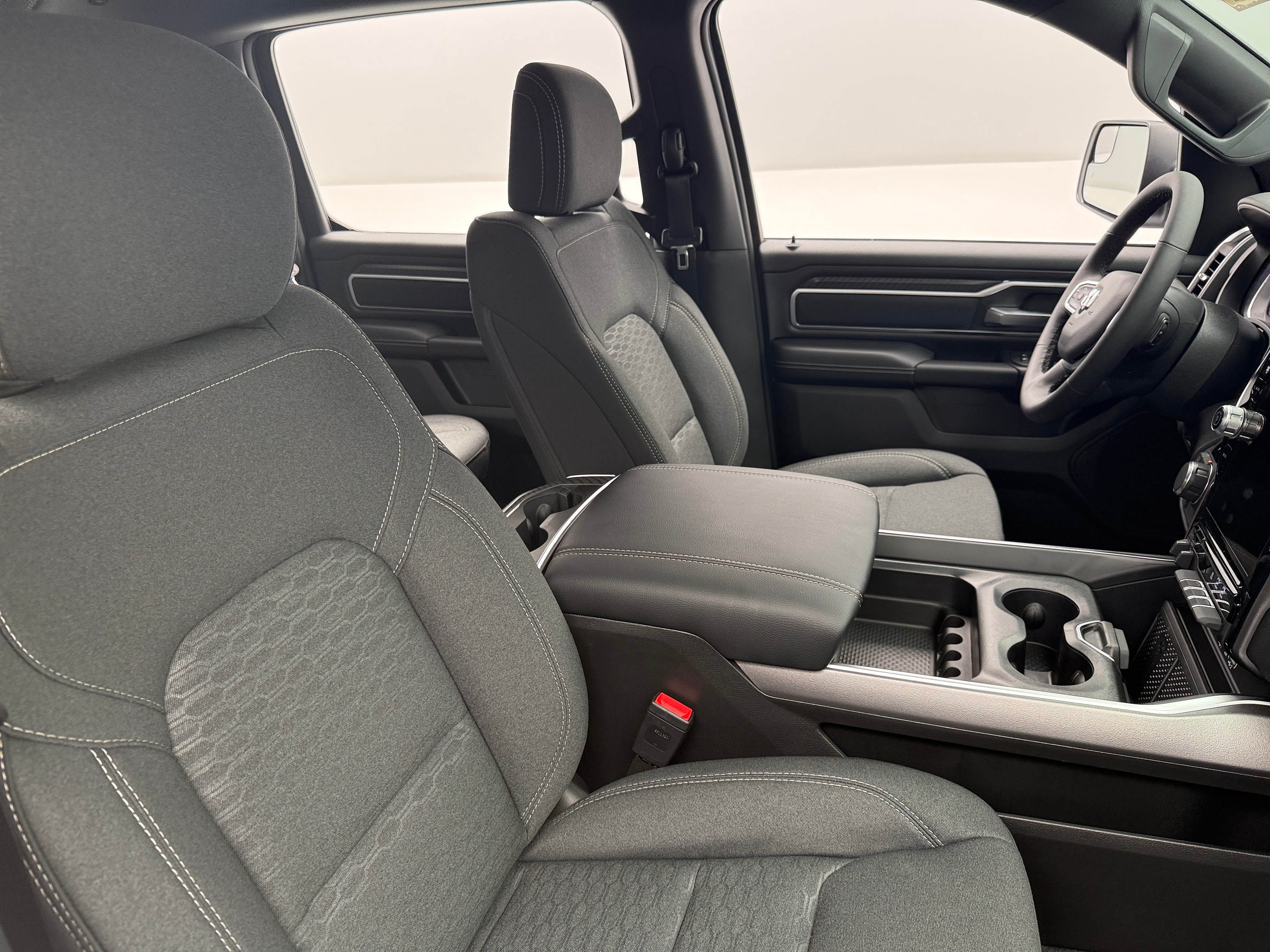 2026 RAM 1500 Big Horn/Lone Star - Photo 4