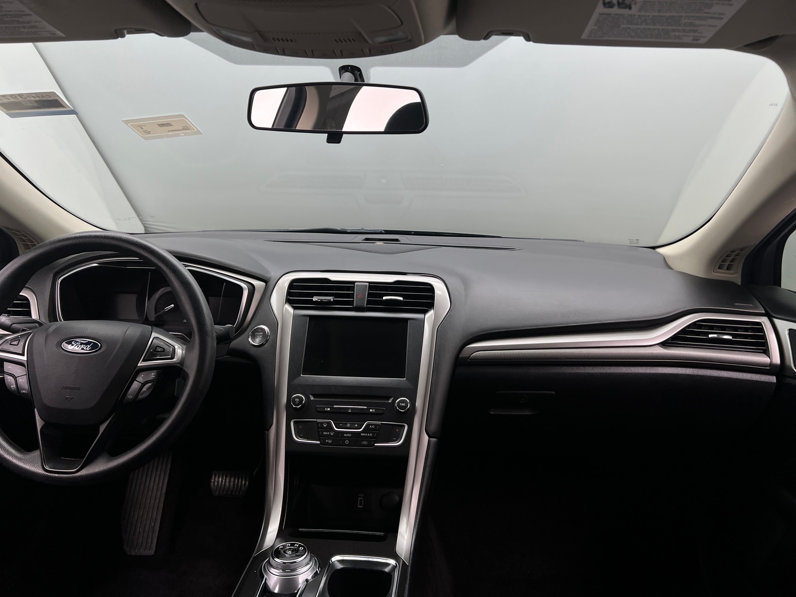 Thumbnail: 2017 Ford Fusion - 3