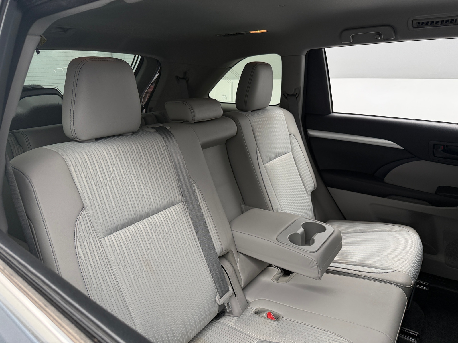 Thumbnail: 2018 Toyota Highlander - 6