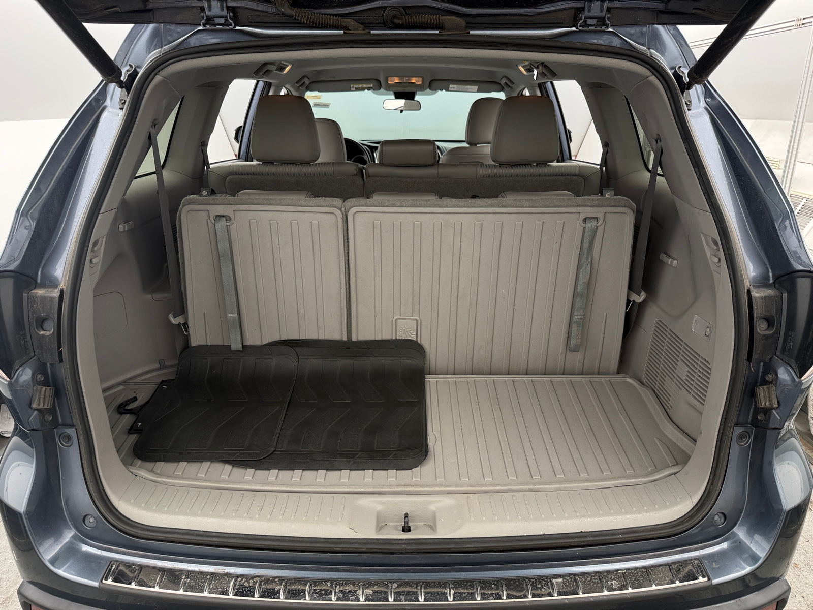 Thumbnail: 2018 Toyota Highlander - 7