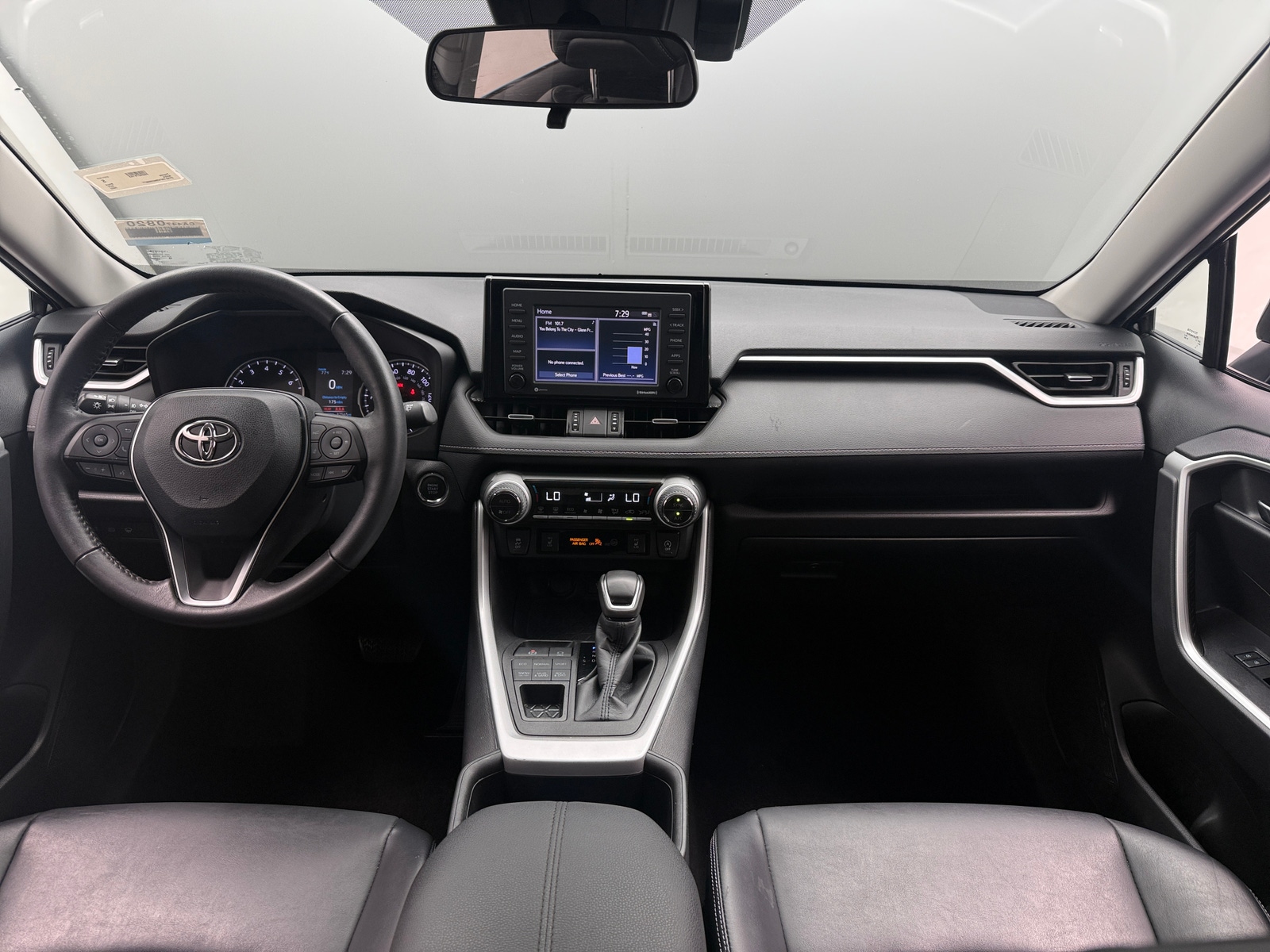 Thumbnail: 2022 Toyota RAV4 - 2