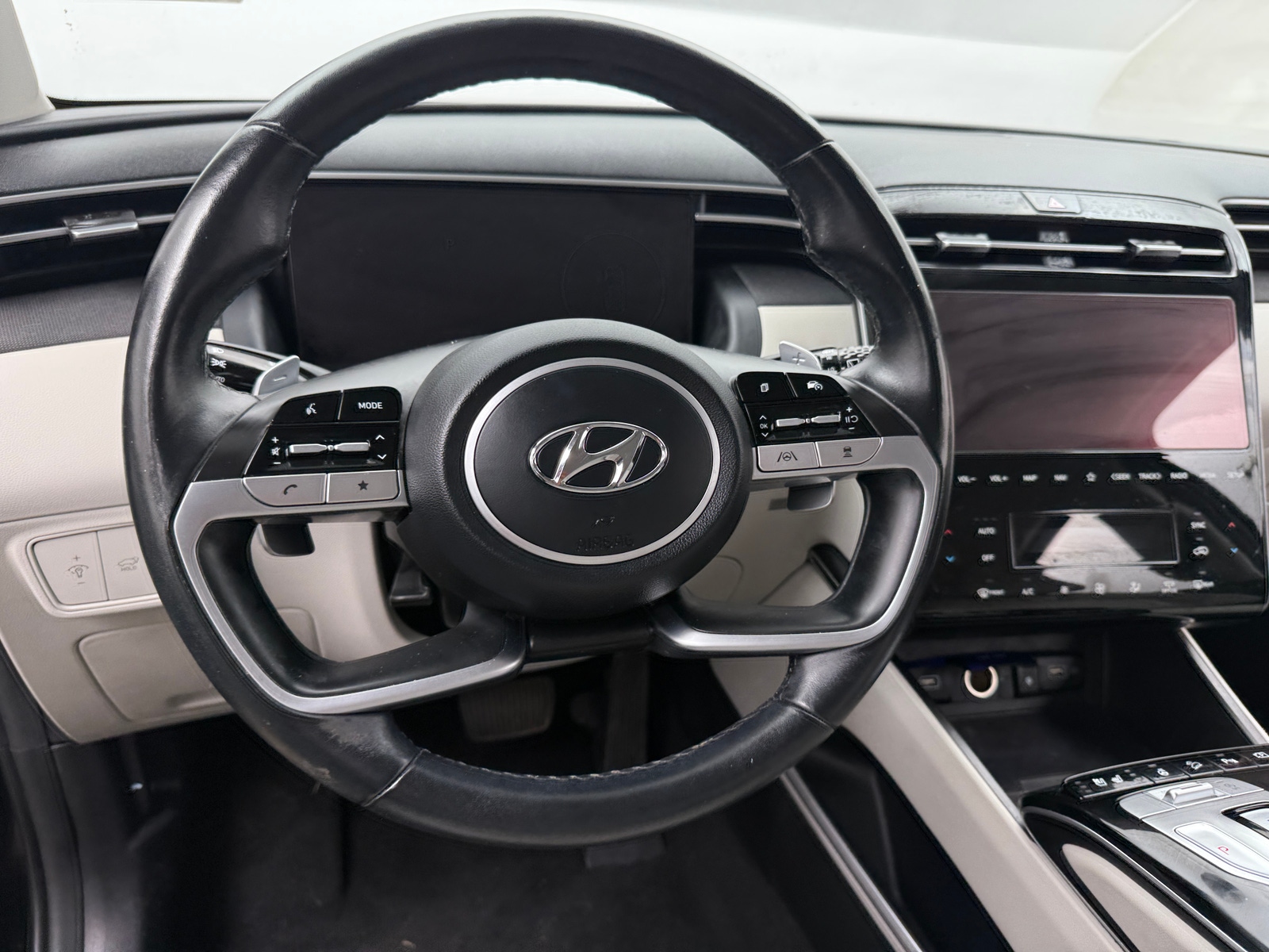 Thumbnail: 2022 Hyundai Tucson - 4