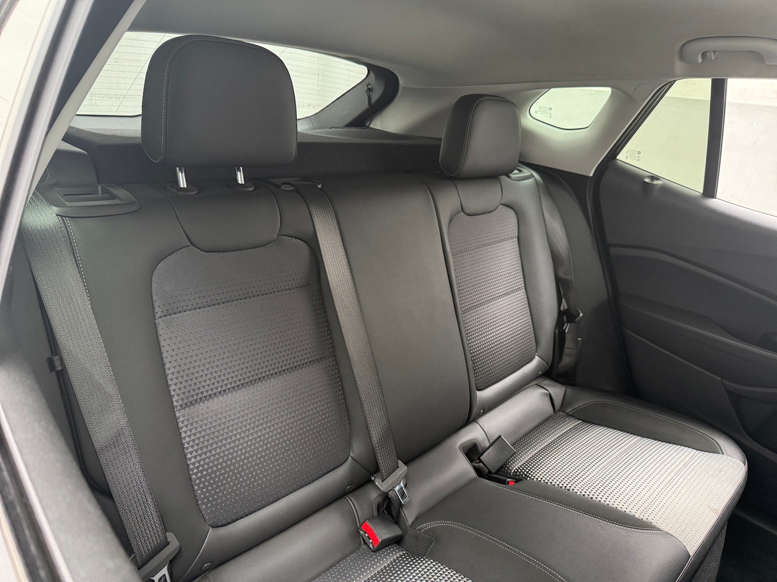 Thumbnail: 2025 Chevrolet Trax - 6