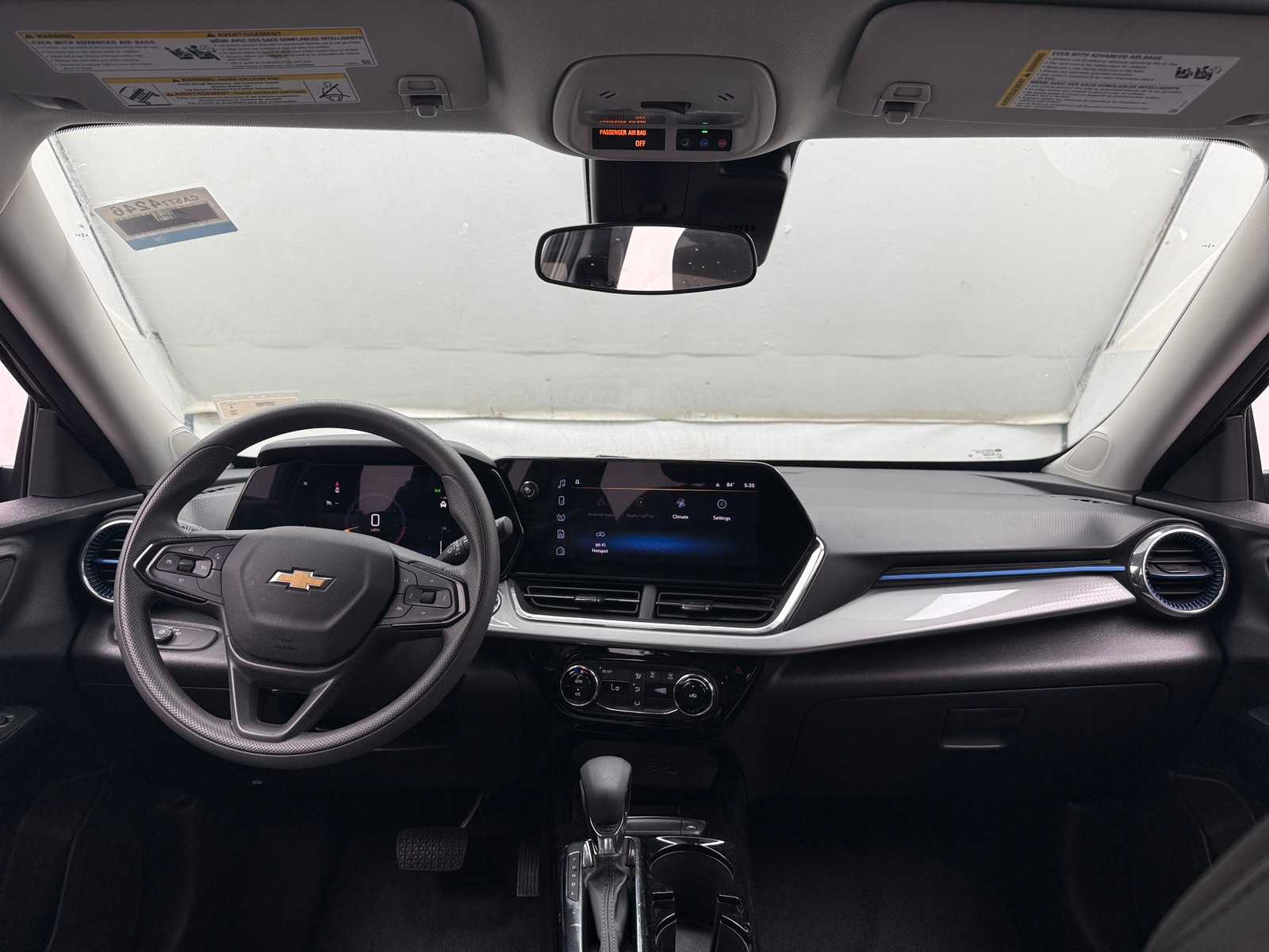 Thumbnail: 2025 Chevrolet Trax - 3