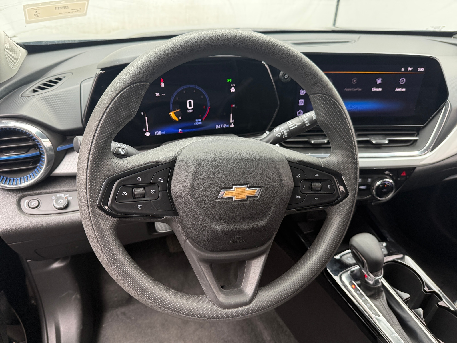 Thumbnail: 2025 Chevrolet Trax - 5