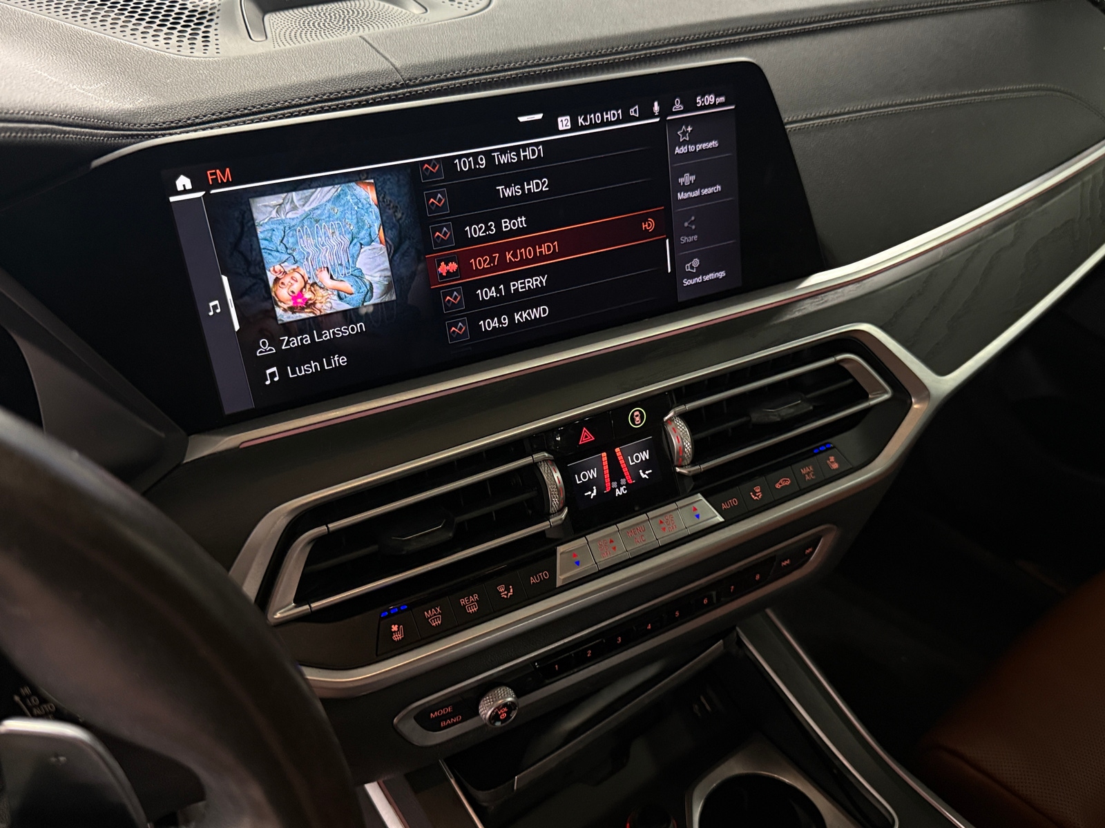 Thumbnail: 2020 BMW X7 - 3