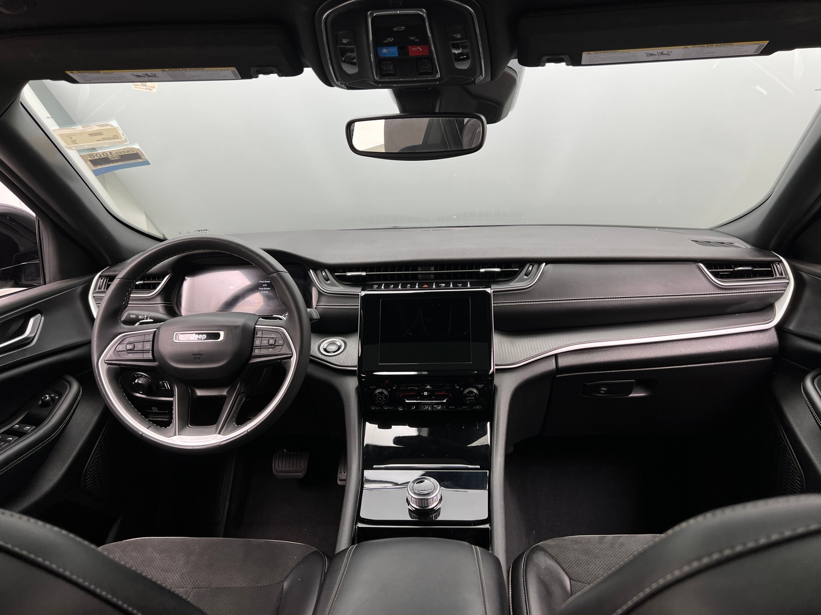 Thumbnail: 2023 Jeep Grand Cherokee - 2