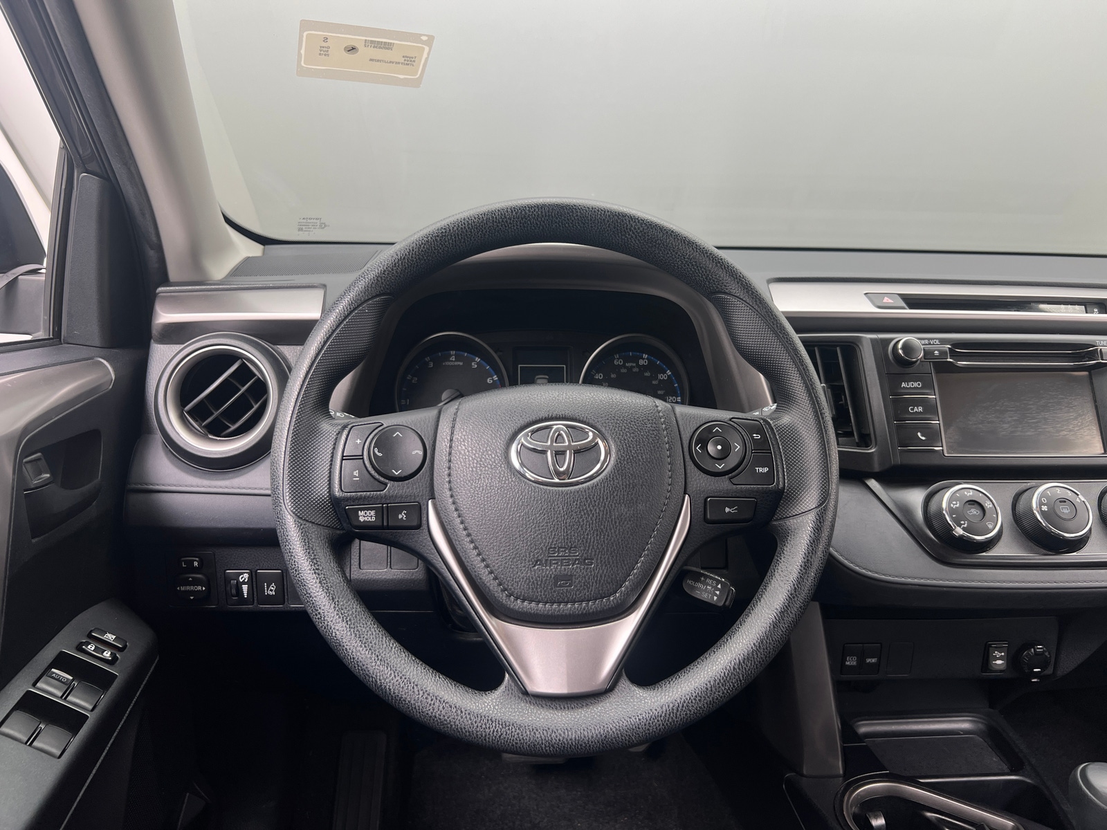 Thumbnail: 2018 Toyota RAV4 - 5