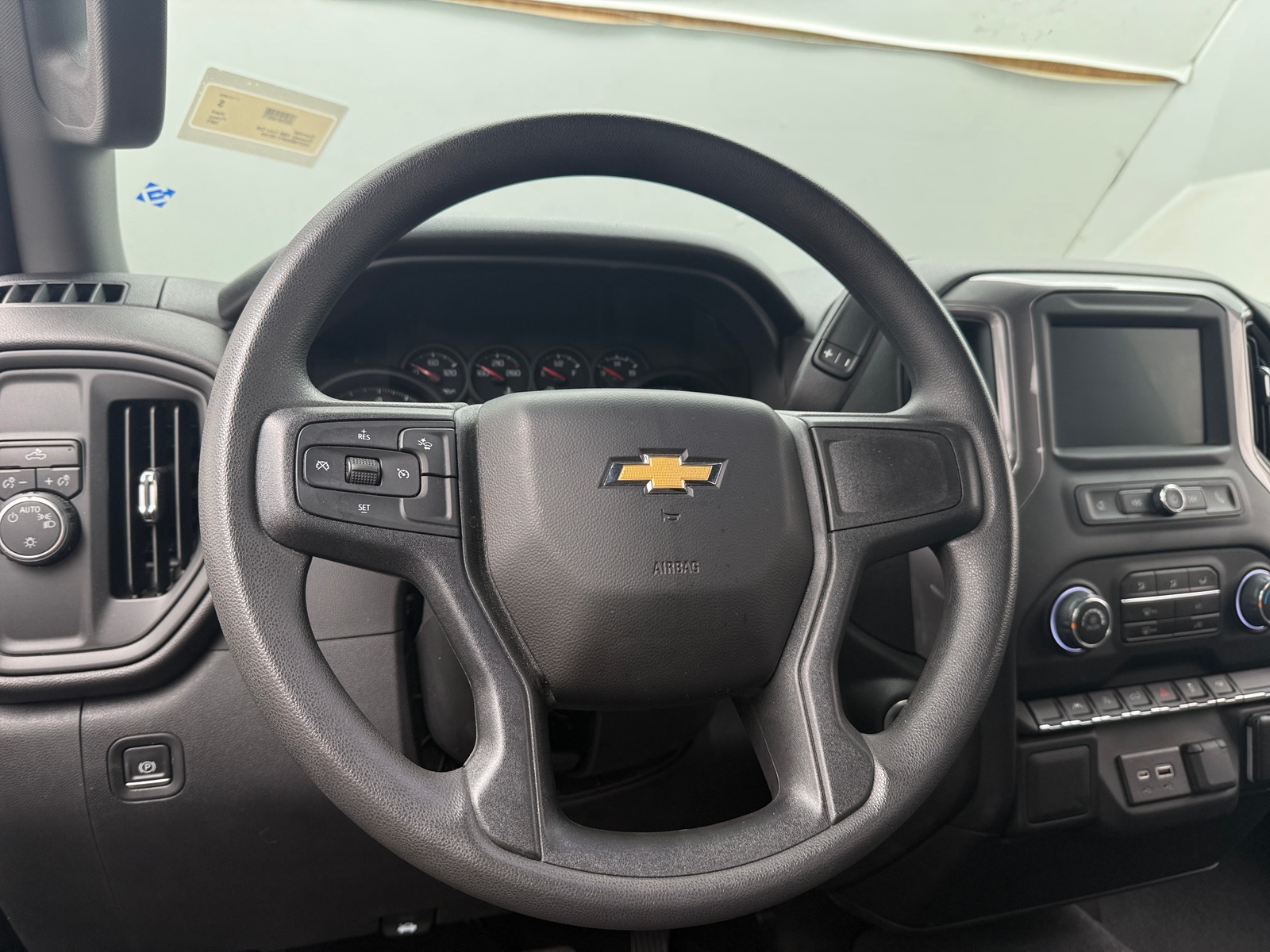 Thumbnail: 2023 Chevrolet Silverado 1500 - 5