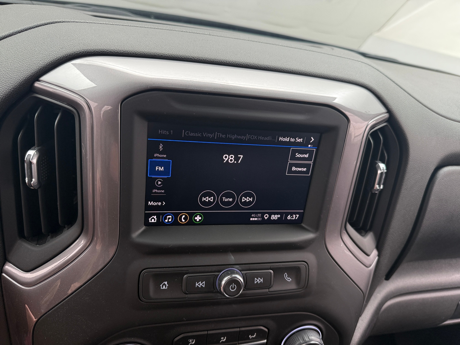 Thumbnail: 2023 Chevrolet Silverado 1500 - 4