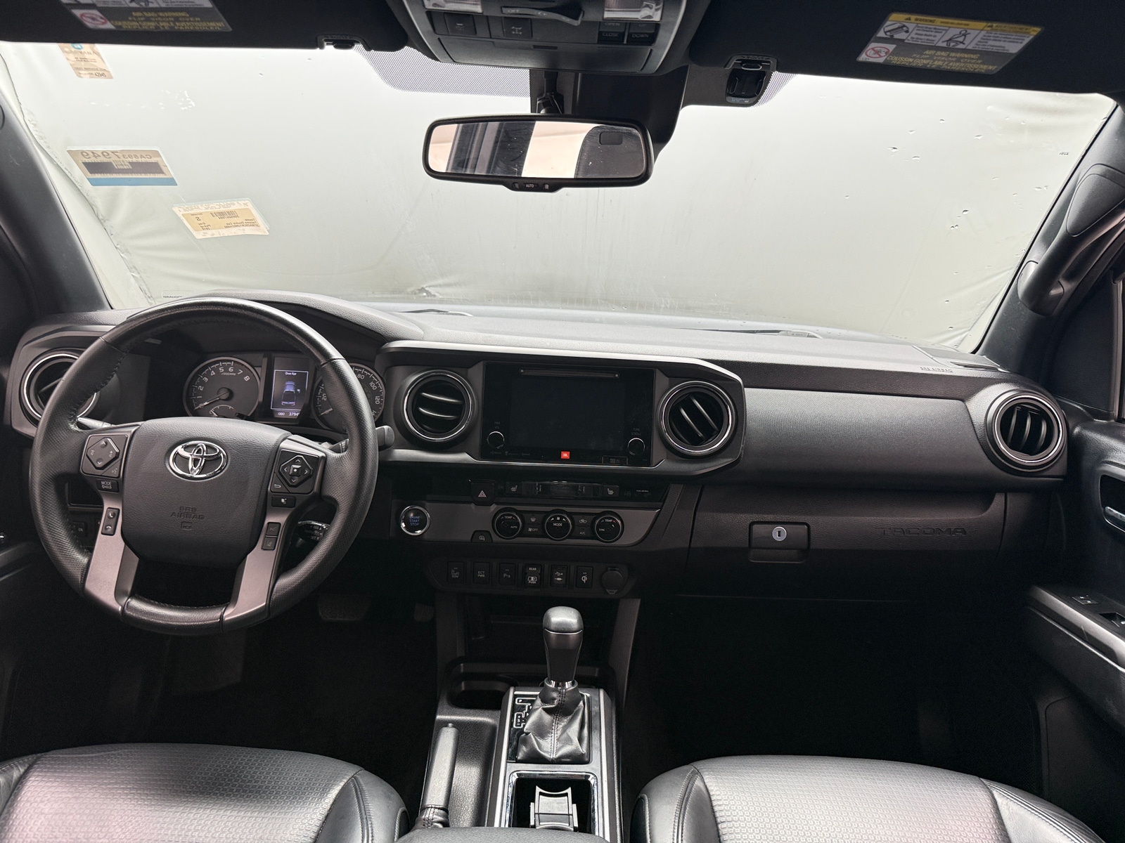 Thumbnail: 2018 Toyota Tacoma - 3