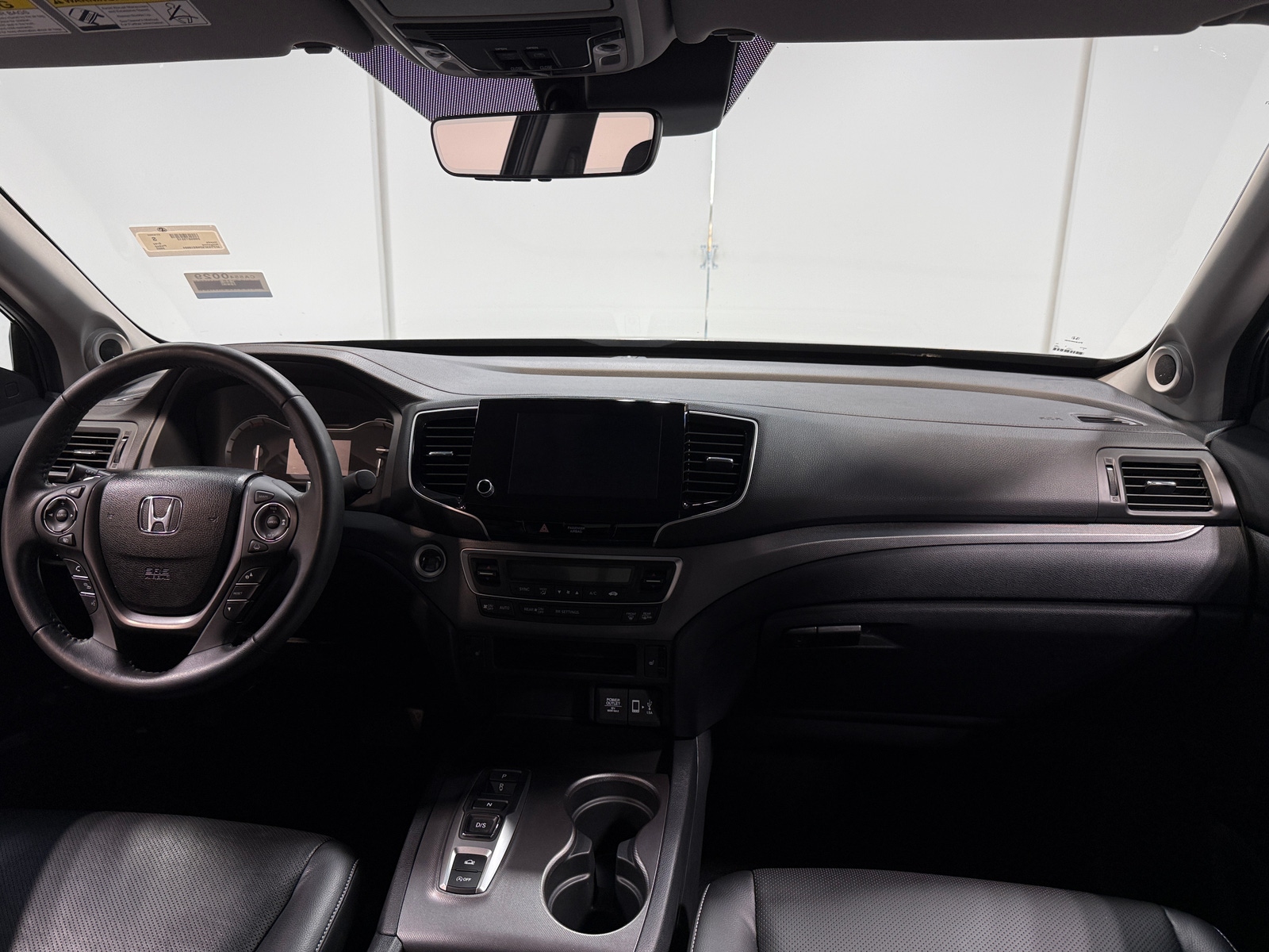 Thumbnail: 2022 Honda Ridgeline - 2