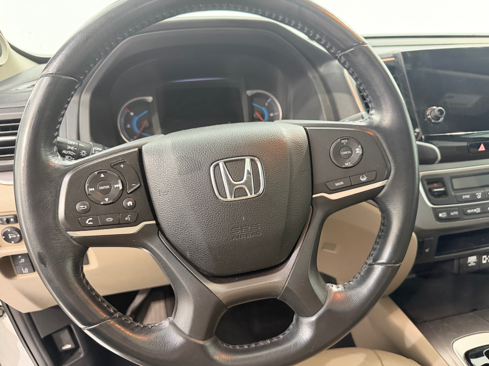 Thumbnail: 2020 Honda Pilot - 4