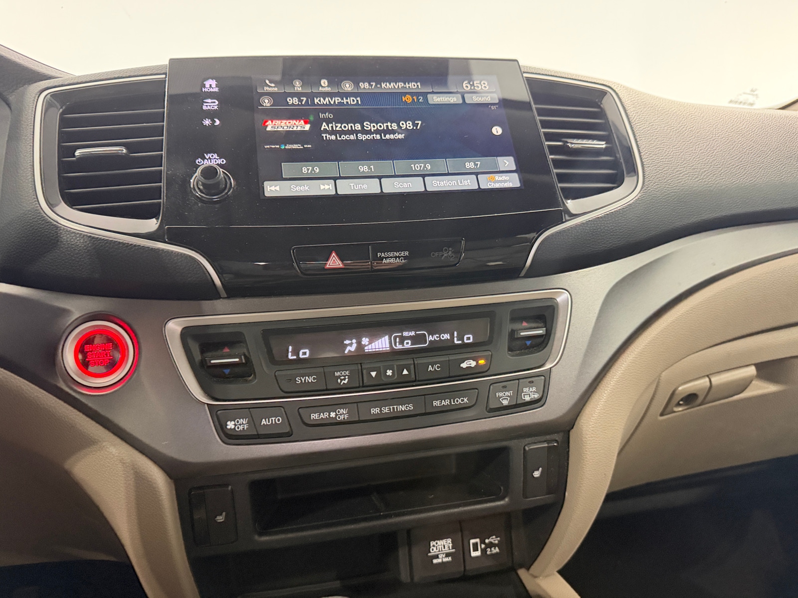 Thumbnail: 2020 Honda Pilot - 3