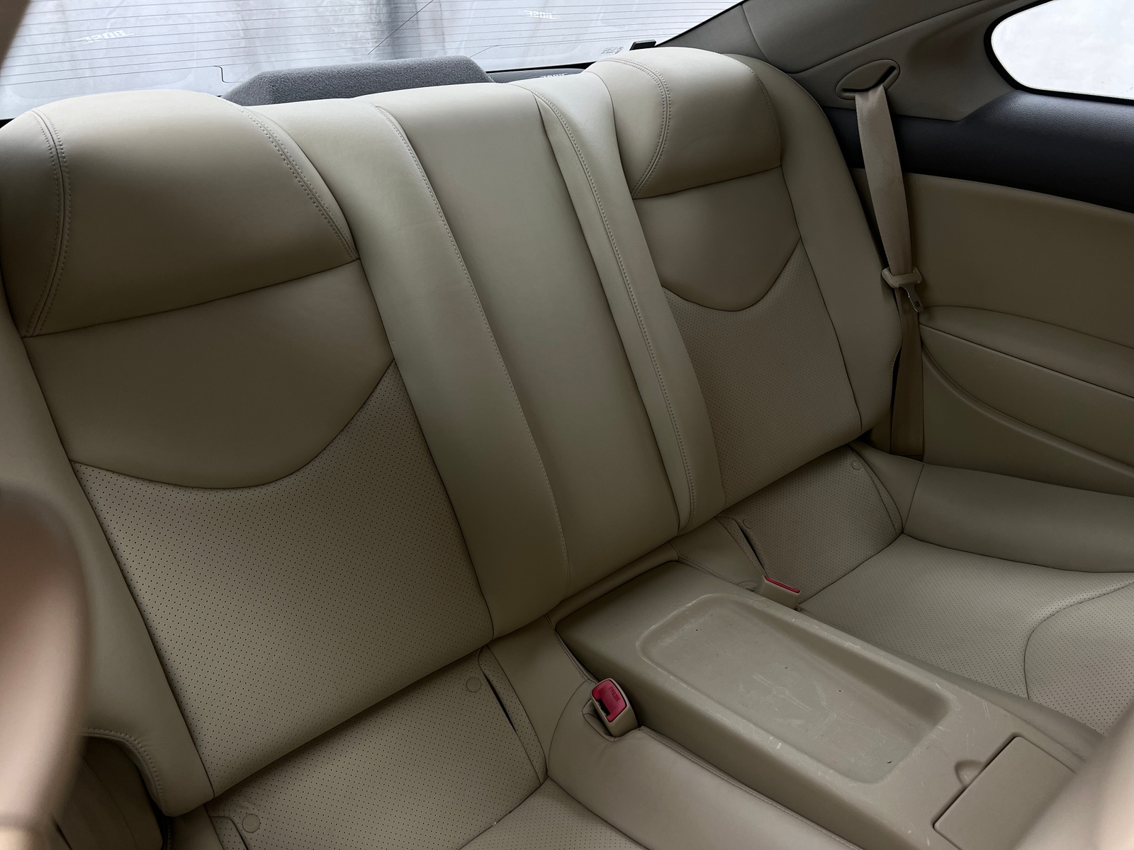 Thumbnail: 2011 INFINITI G37 - 4