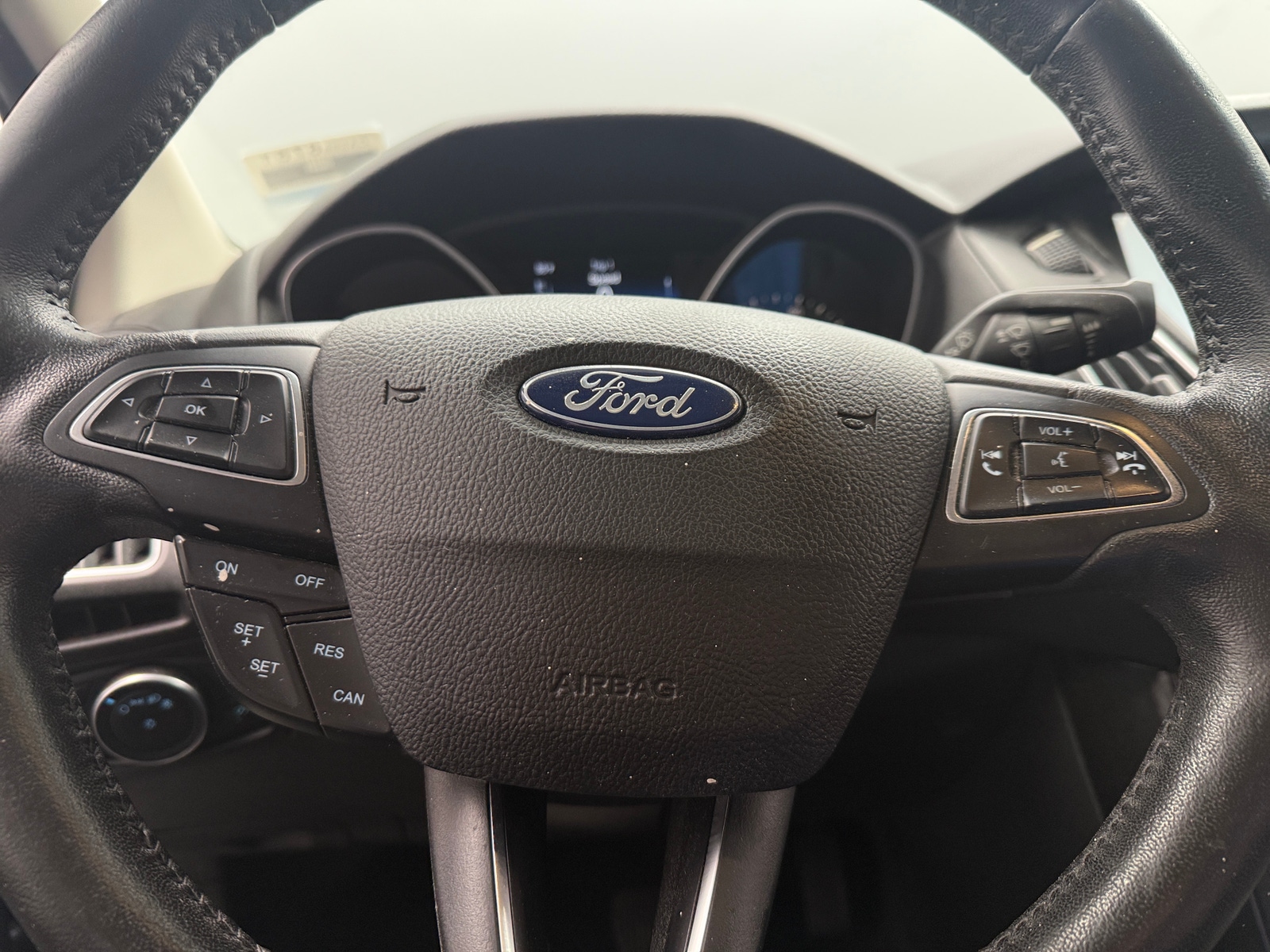 Thumbnail: 2018 Ford Focus - 4
