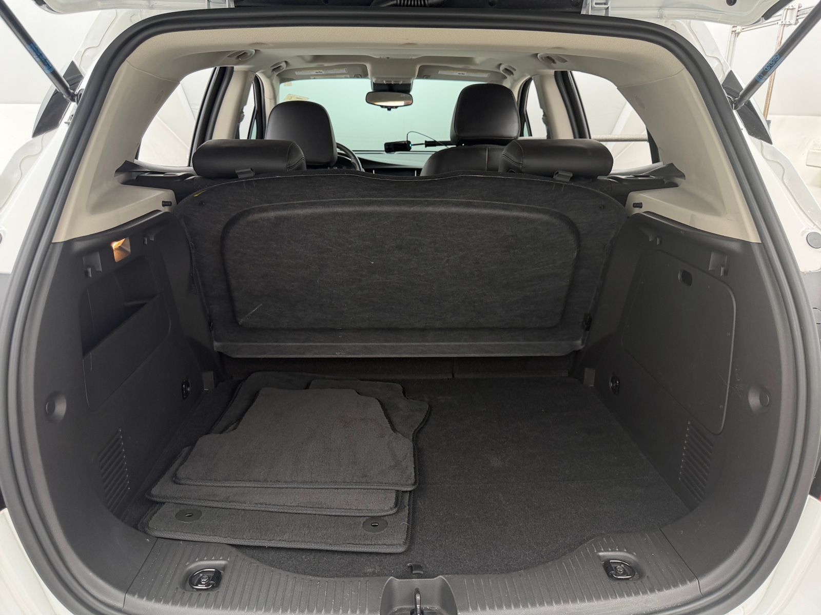 Thumbnail: 2019 Buick Encore - 6