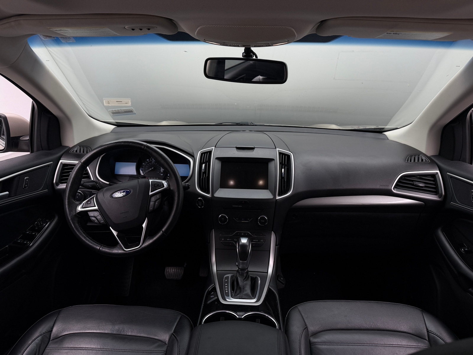 Thumbnail: 2017 Ford Edge - 2