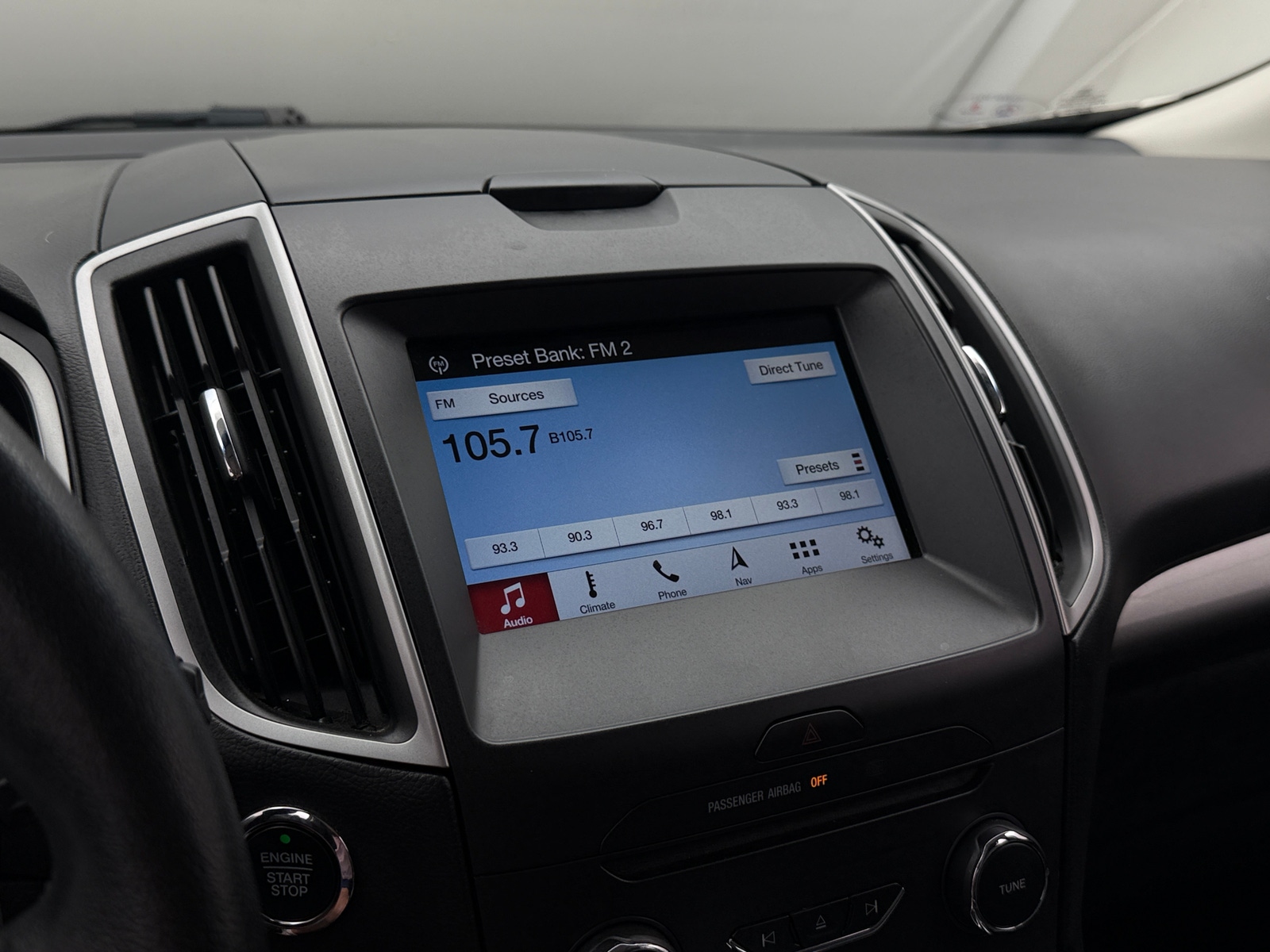 Thumbnail: 2017 Ford Edge - 3