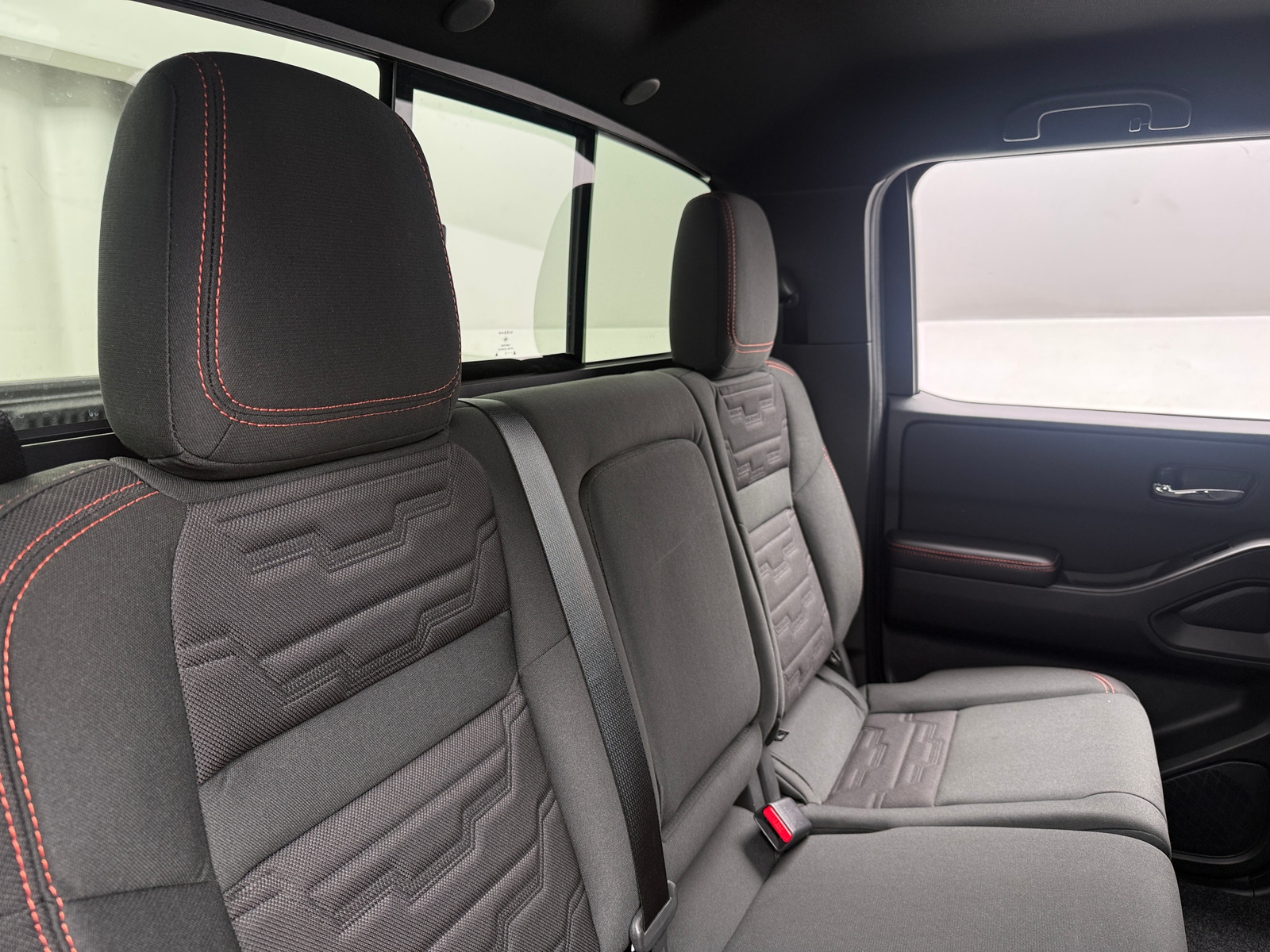 Thumbnail: 2025 Nissan Frontier - 6