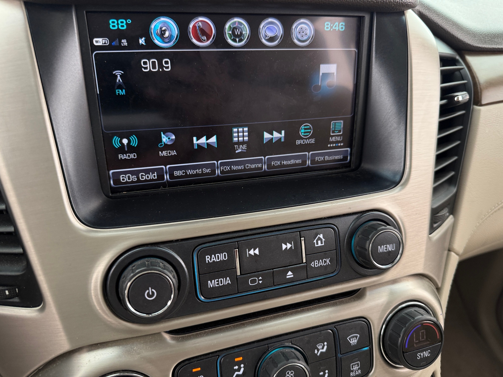Thumbnail: 2019 GMC Yukon - 3