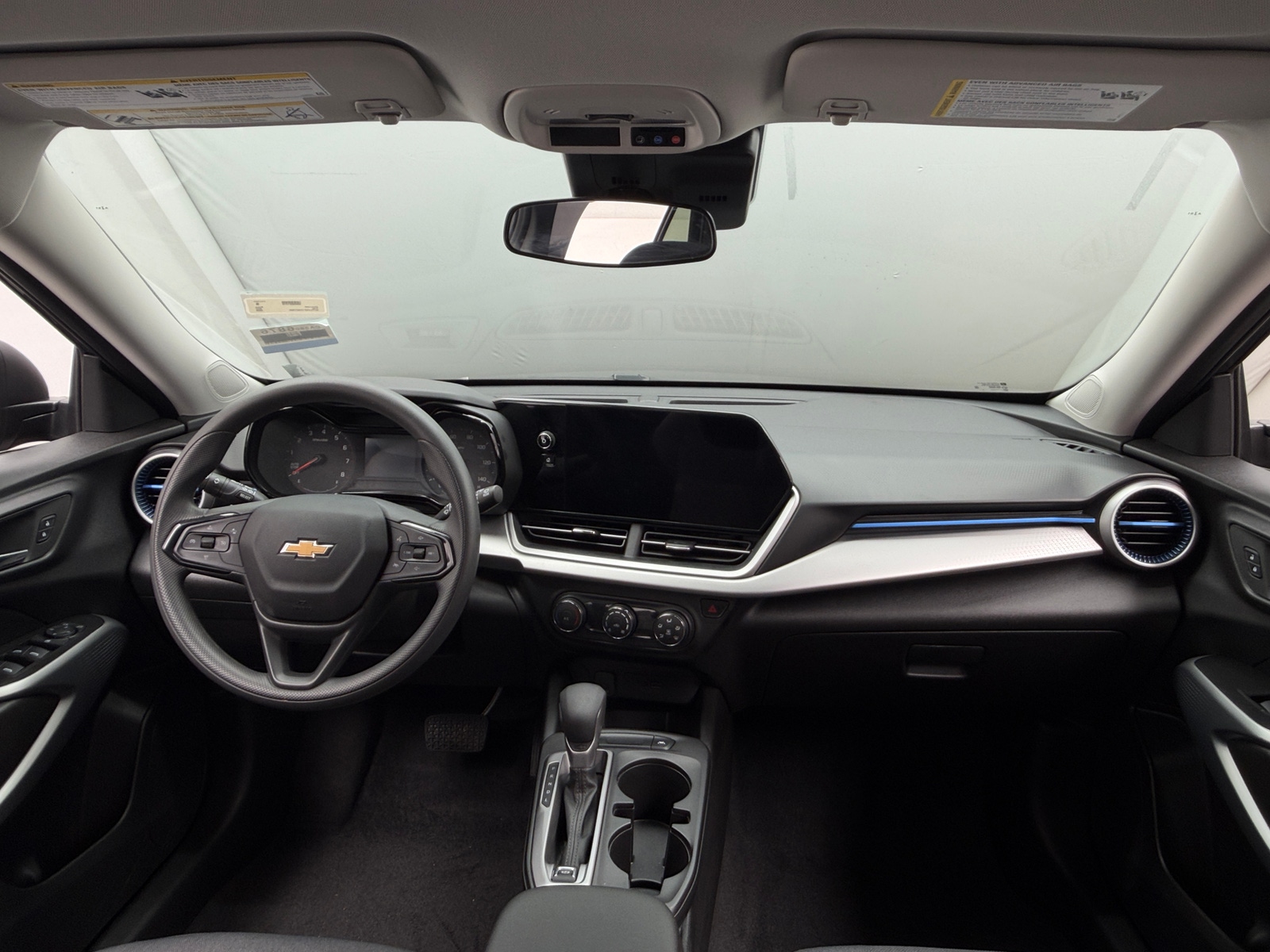 Thumbnail: 2026 Chevrolet Trax - 3