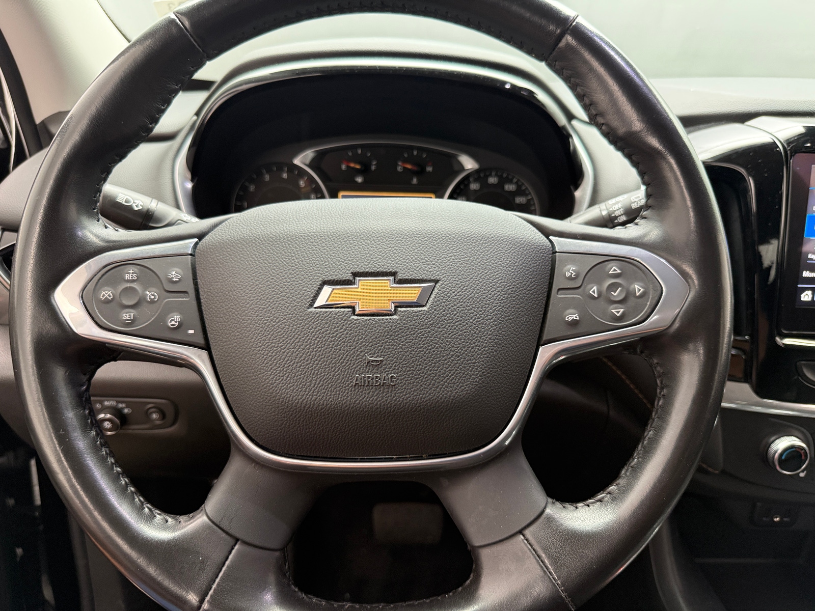 Thumbnail: 2021 Chevrolet Traverse - 5