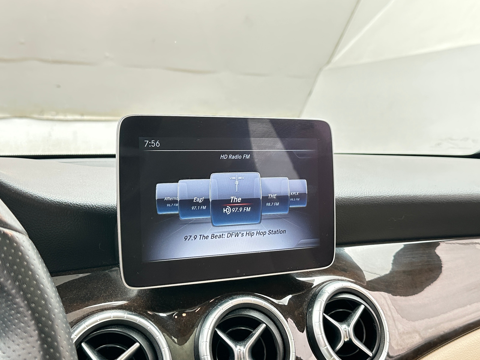Thumbnail: 2018 Mercedes-Benz CLA - 3