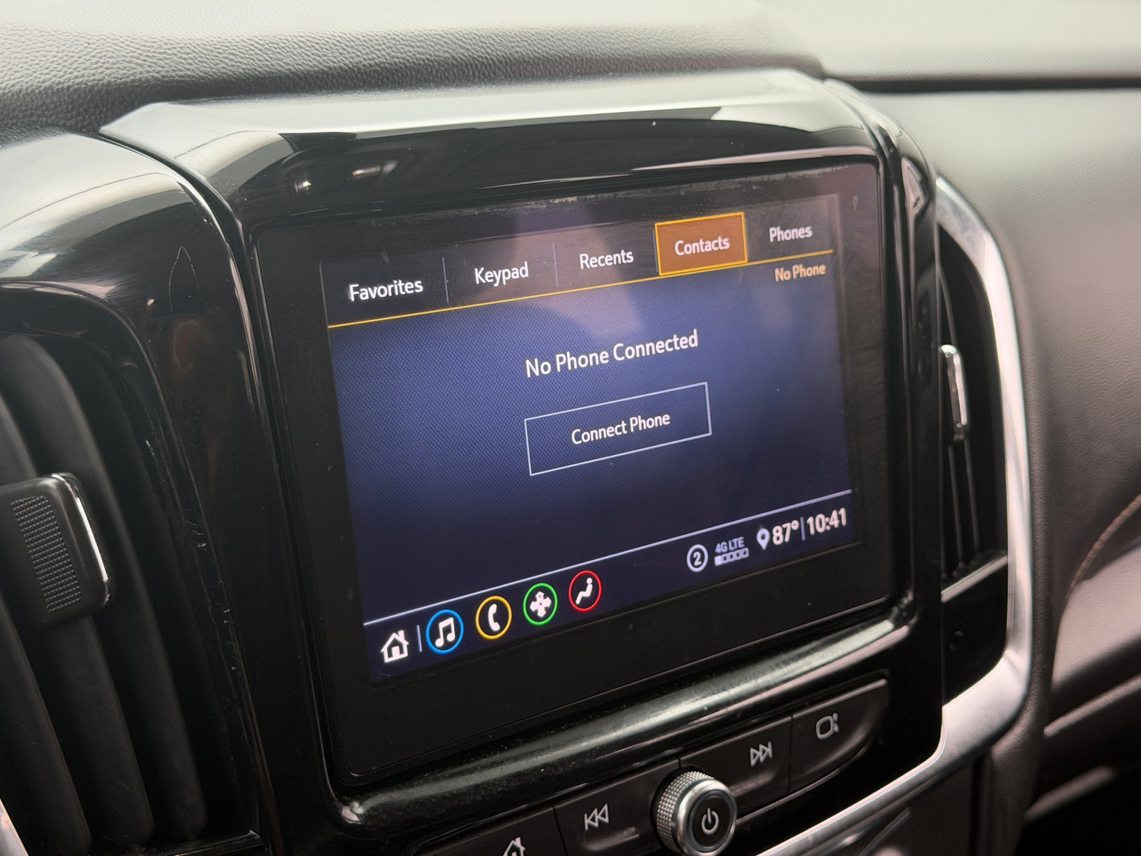 Thumbnail: 2021 Chevrolet Traverse - 4