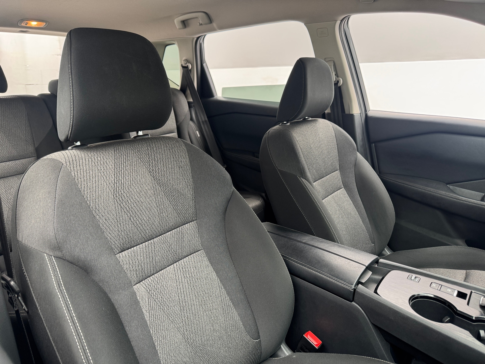 Thumbnail: 2025 Nissan Rogue - 2