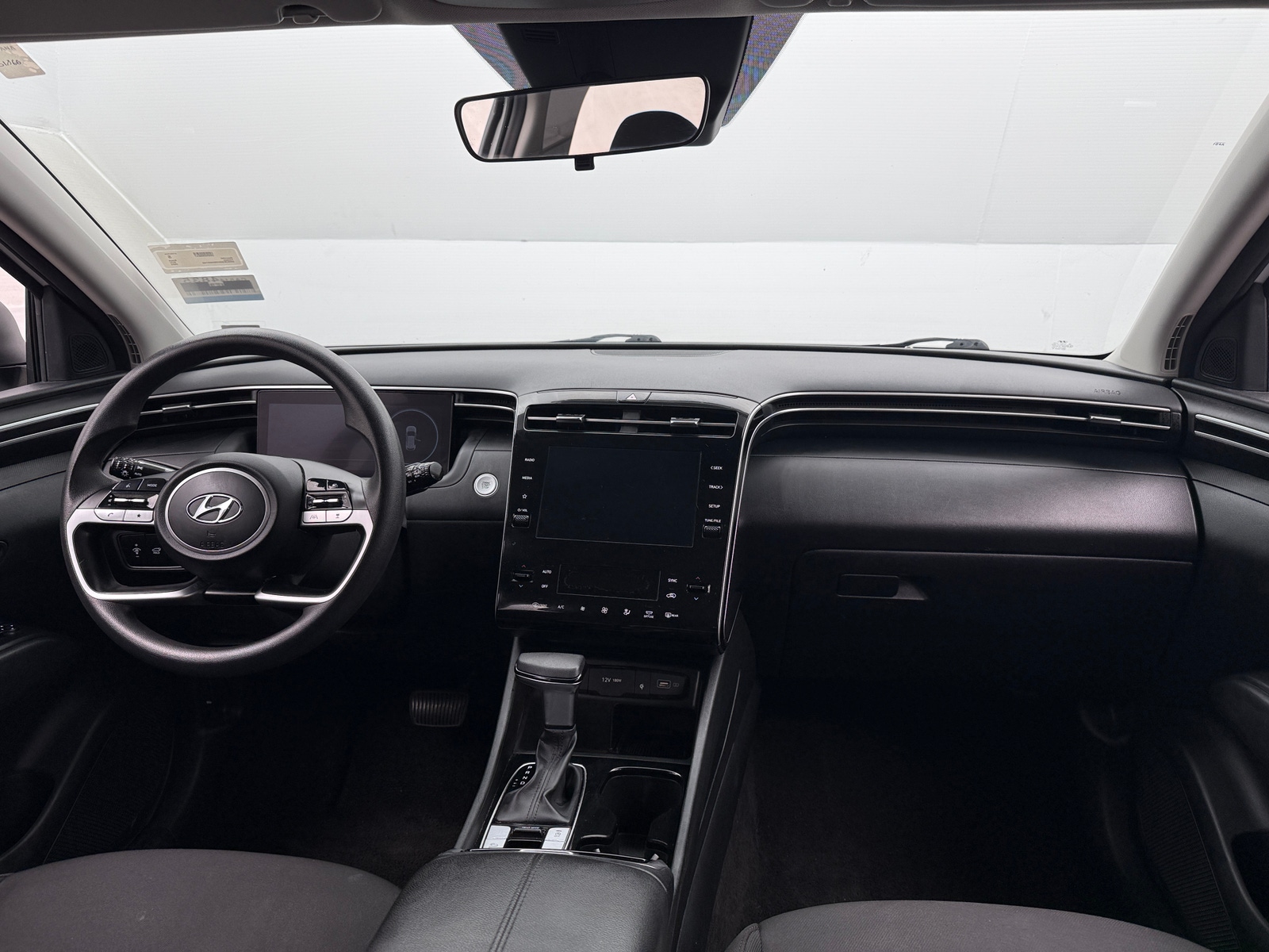 Thumbnail: 2024 Hyundai Tucson - 3