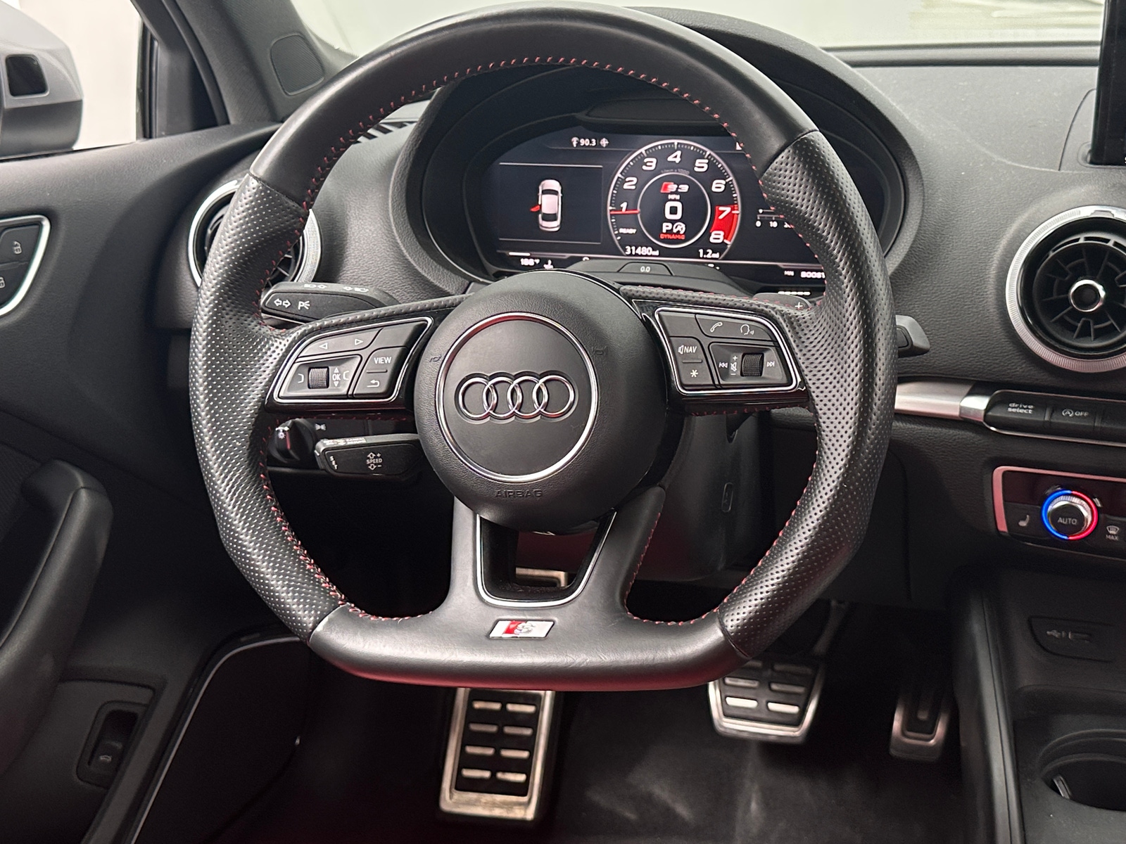 Thumbnail: 2017 Audi S3 - 4