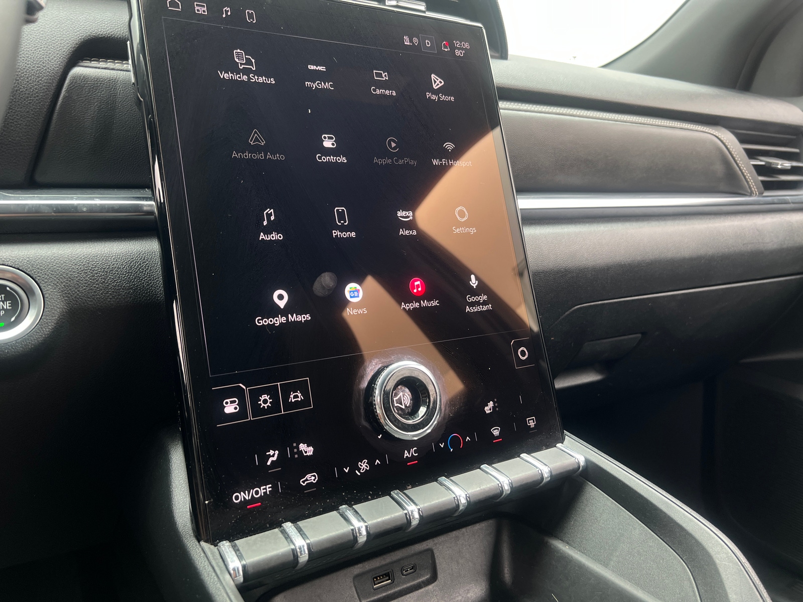 Thumbnail: 2025 GMC Terrain - 4