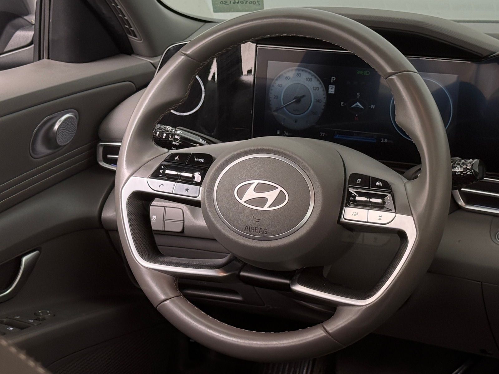 Thumbnail: 2024 Hyundai Elantra - 5
