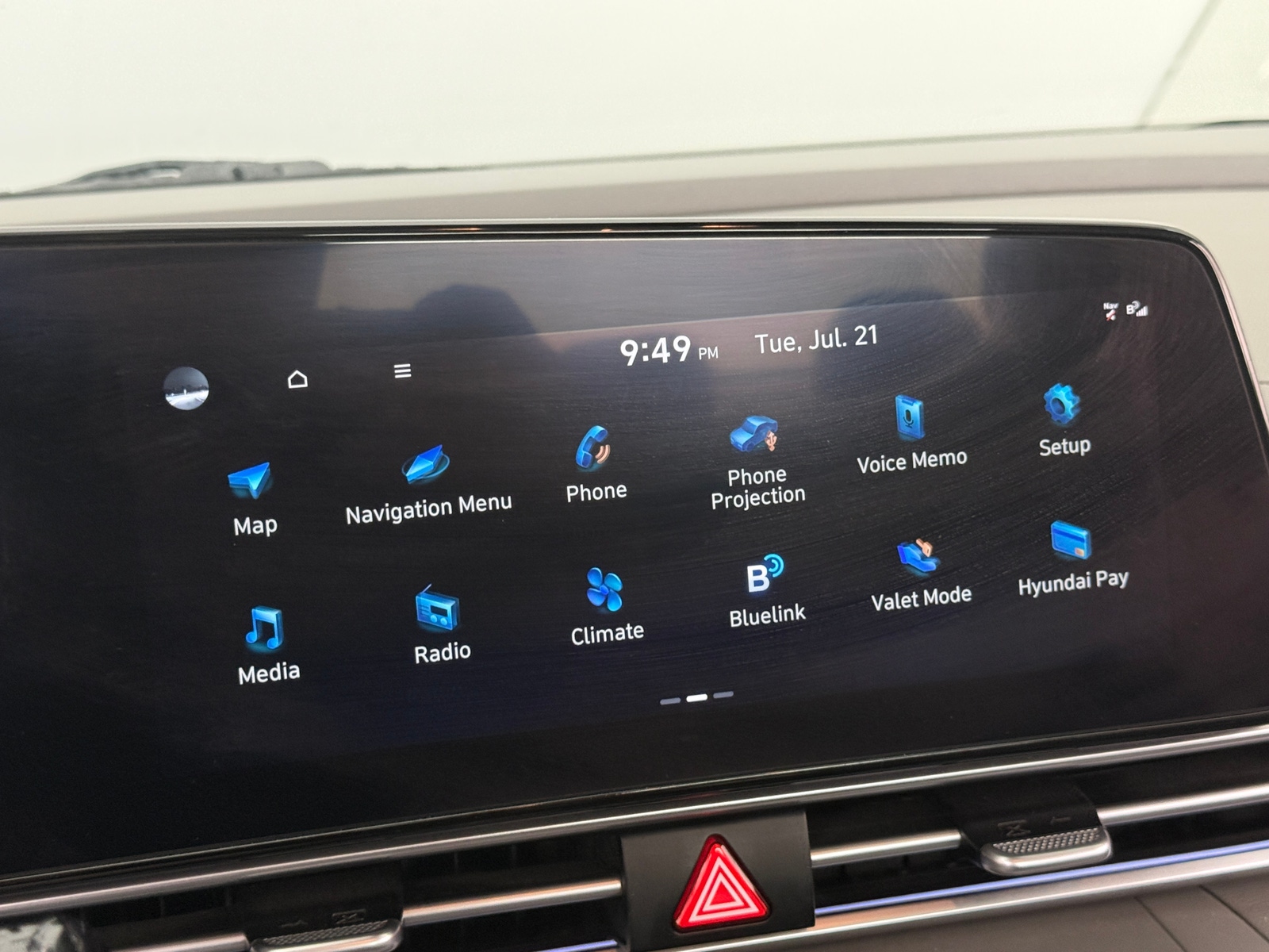 Thumbnail: 2024 Hyundai Elantra - 4